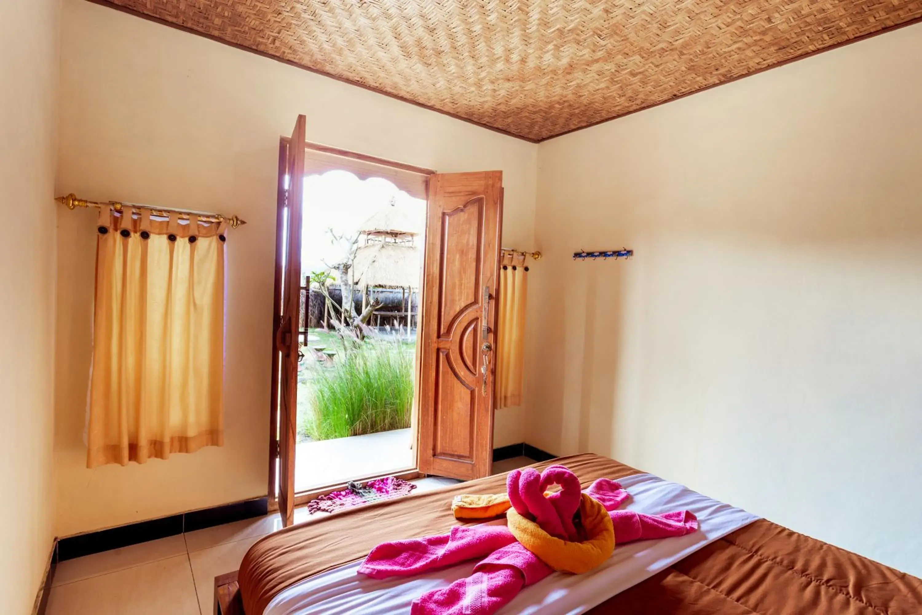 Deluxe Double Room with Trekking Package in Batur Bamboo Cabin by ecommerceloka Deluxe Double Room with Trekking Package in Batur Bamboo Cabin by ecommerceloka