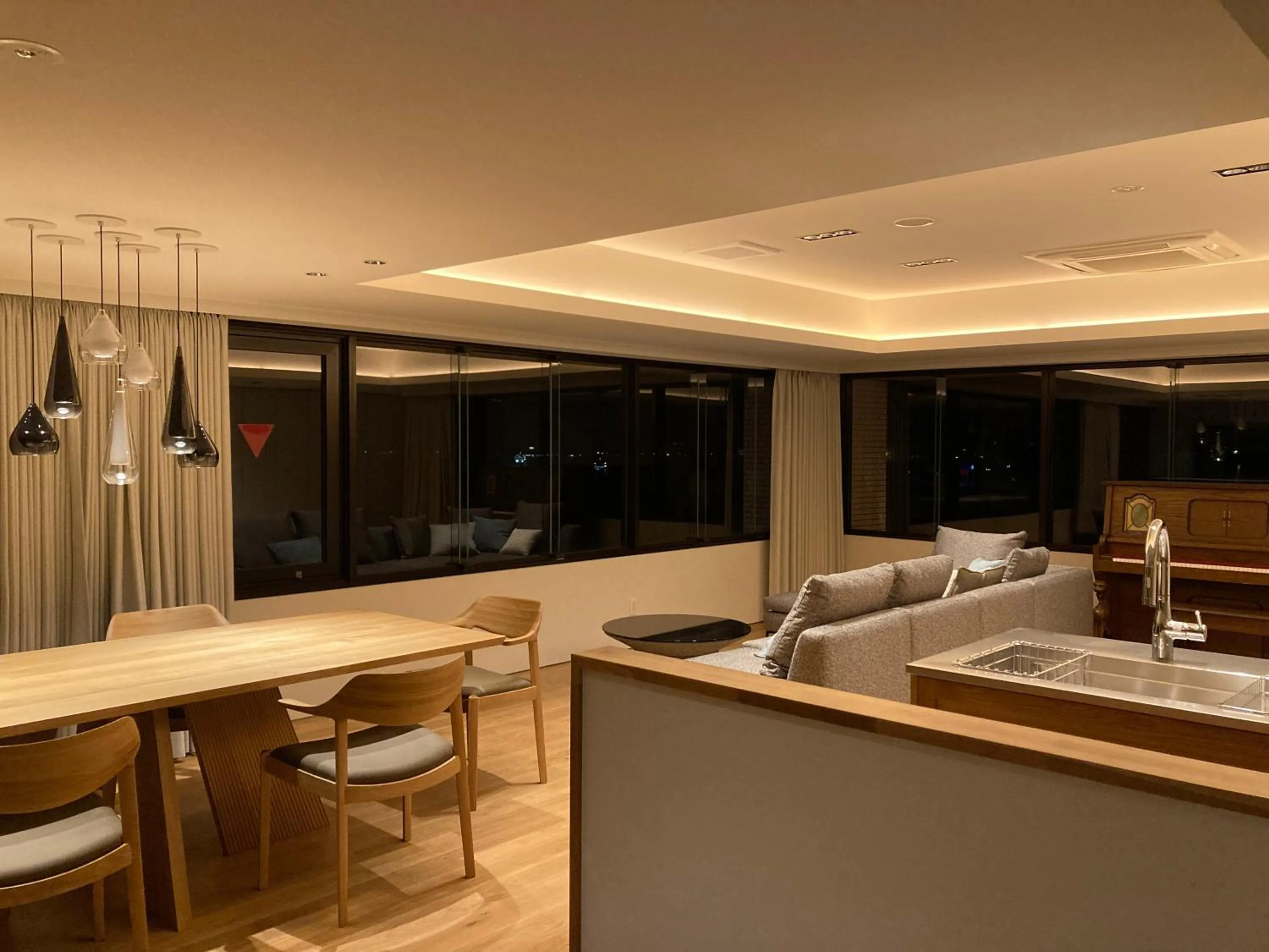 Photo of the whole room in Miyajima Coral Hotel