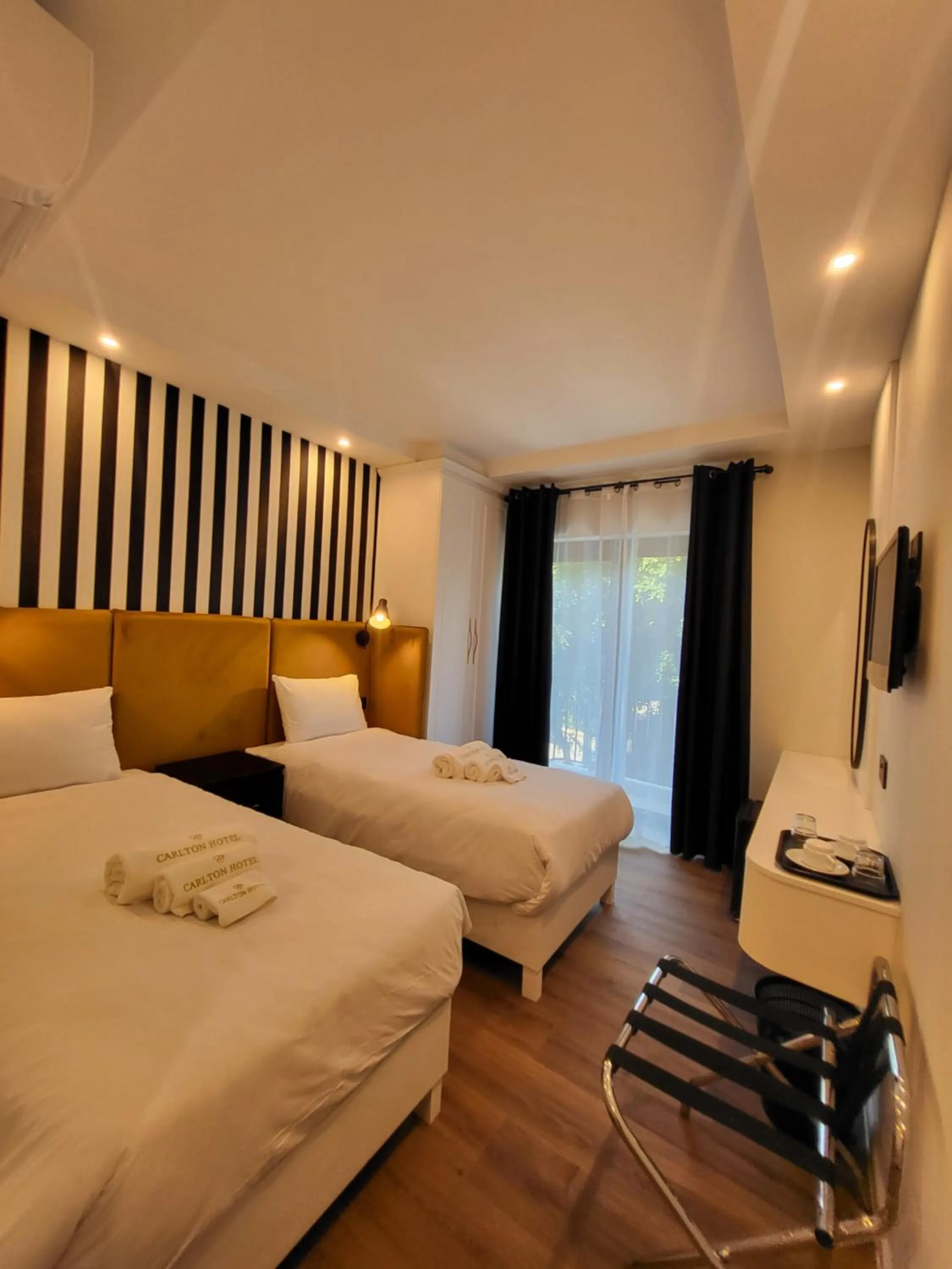 Bed in Carlton Hotel