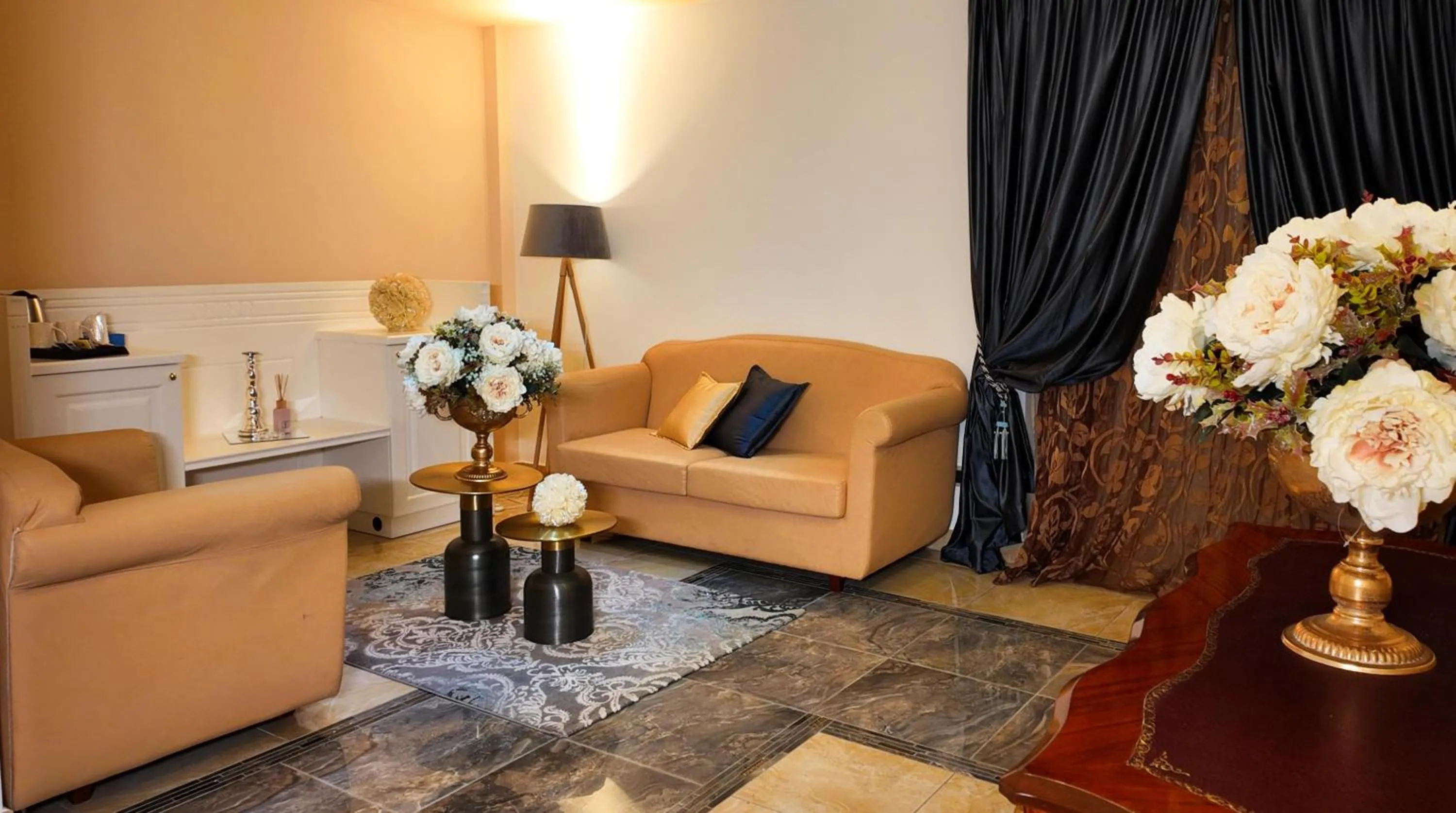 Living room in Regina di Saba - Hotel Villa per ricevimenti