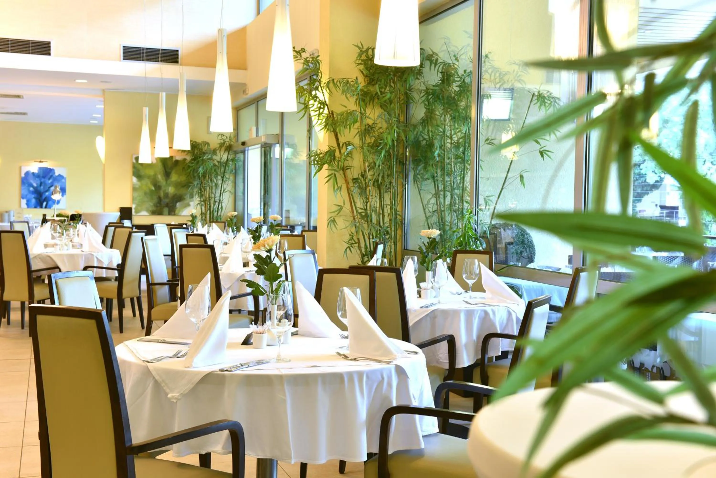 Restaurant/places to eat in Flamingo Grand Hotel & Spa
