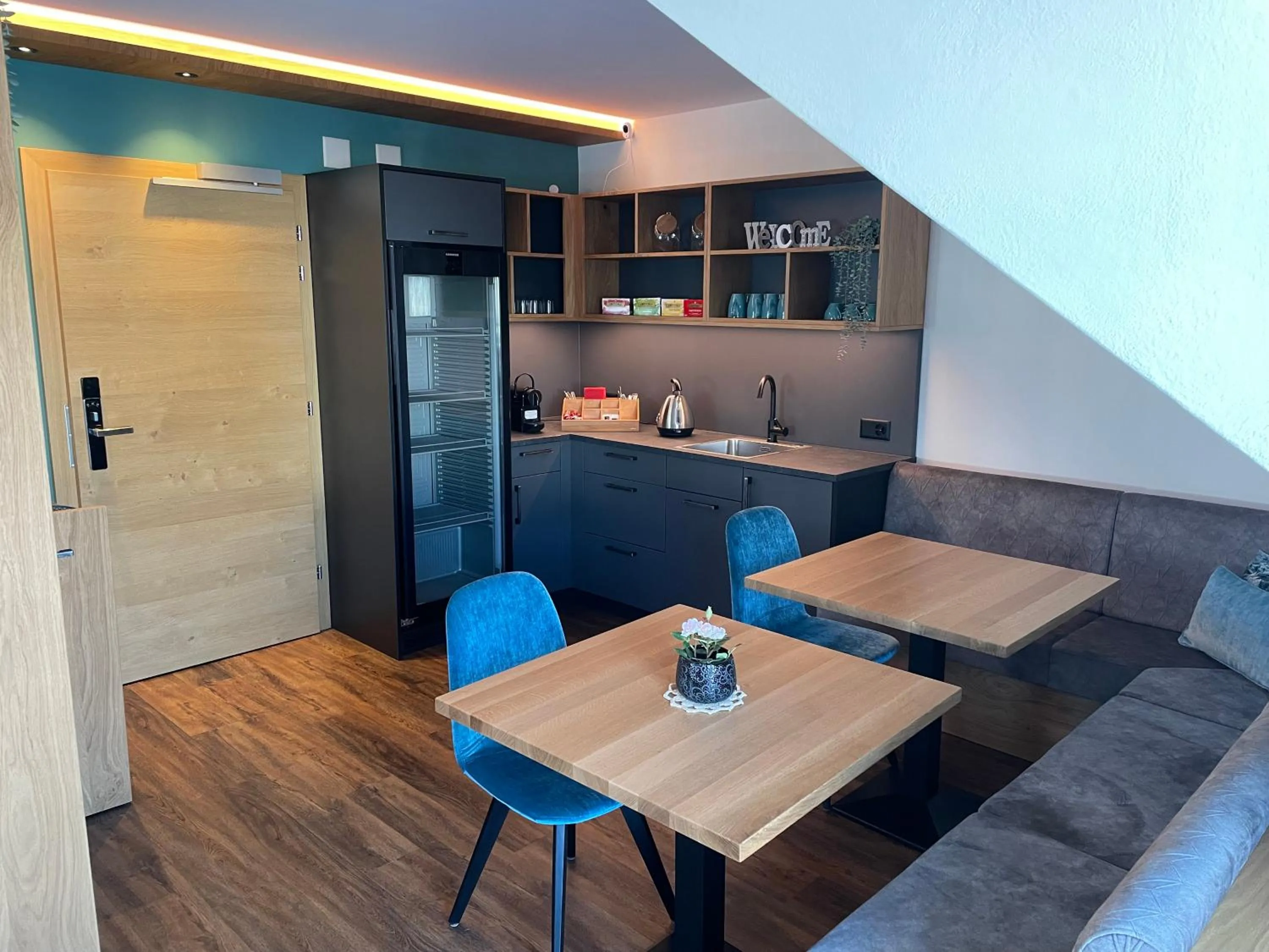 Communal lounge/ TV room in Hotel Gibswilerstube