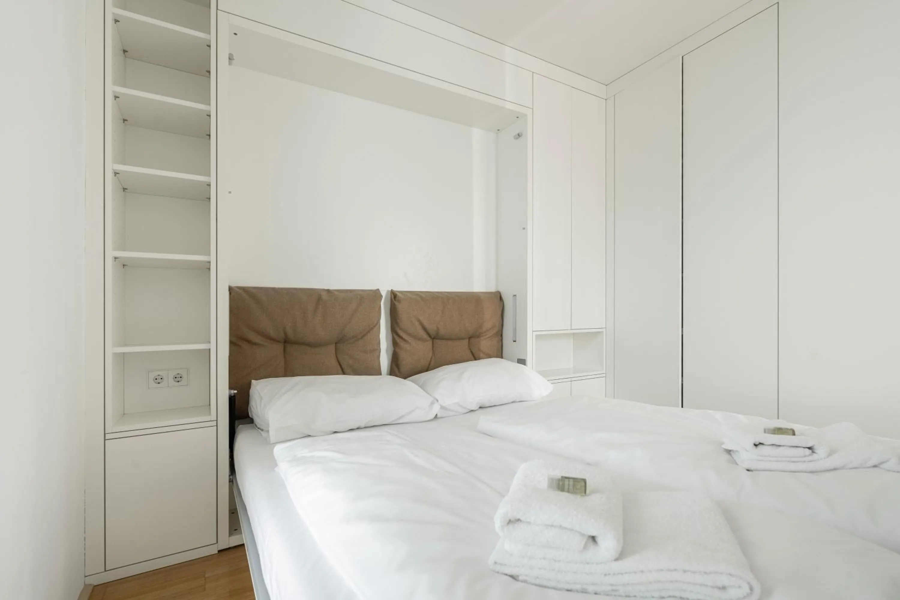 Bedroom, Bed in easy-flat Grüner Prater - Balcony Apartments near Metro
