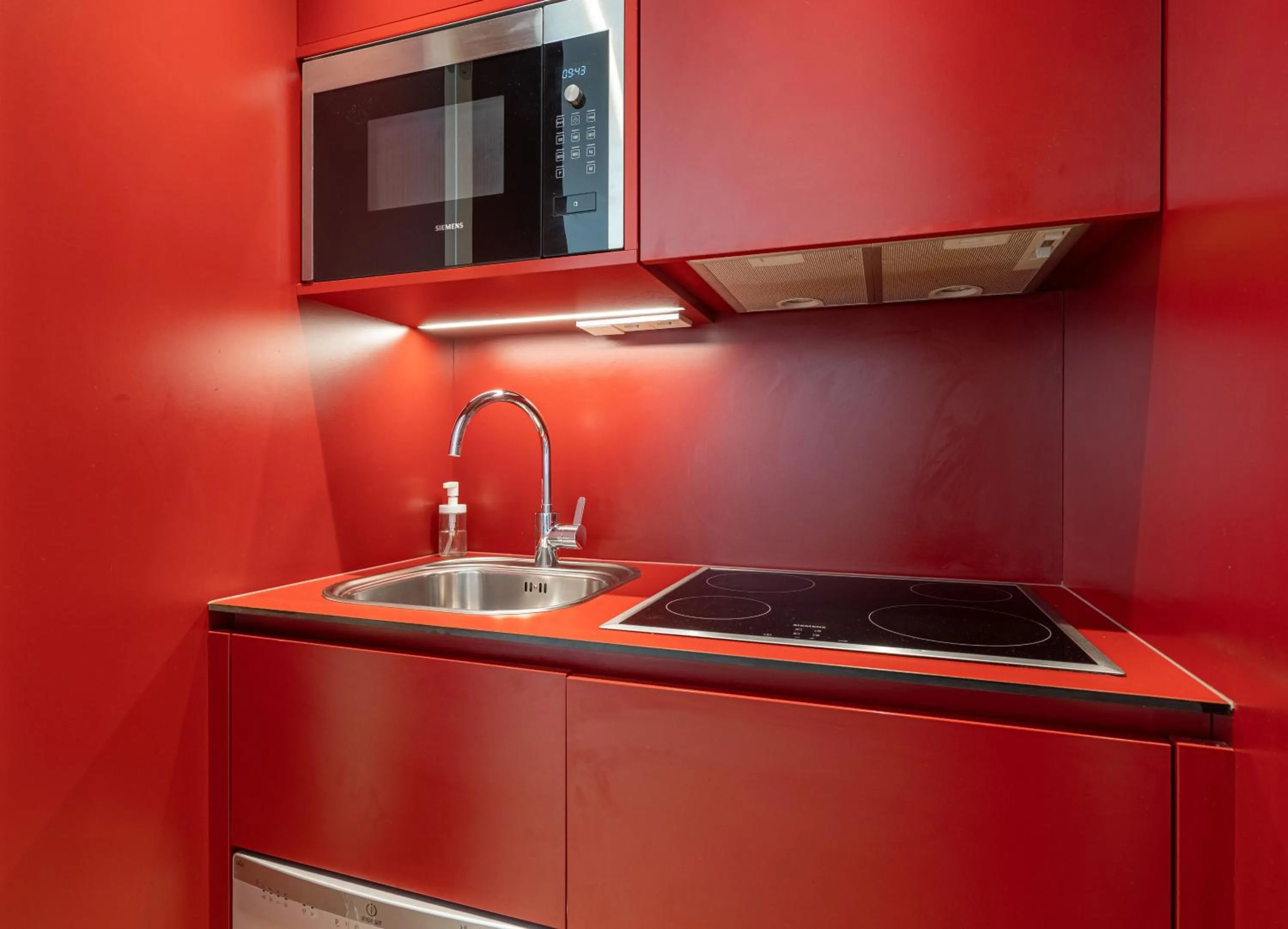 Kitchen or kitchenette in easy-flat Grüner Prater - Balcony Apartments near Metro