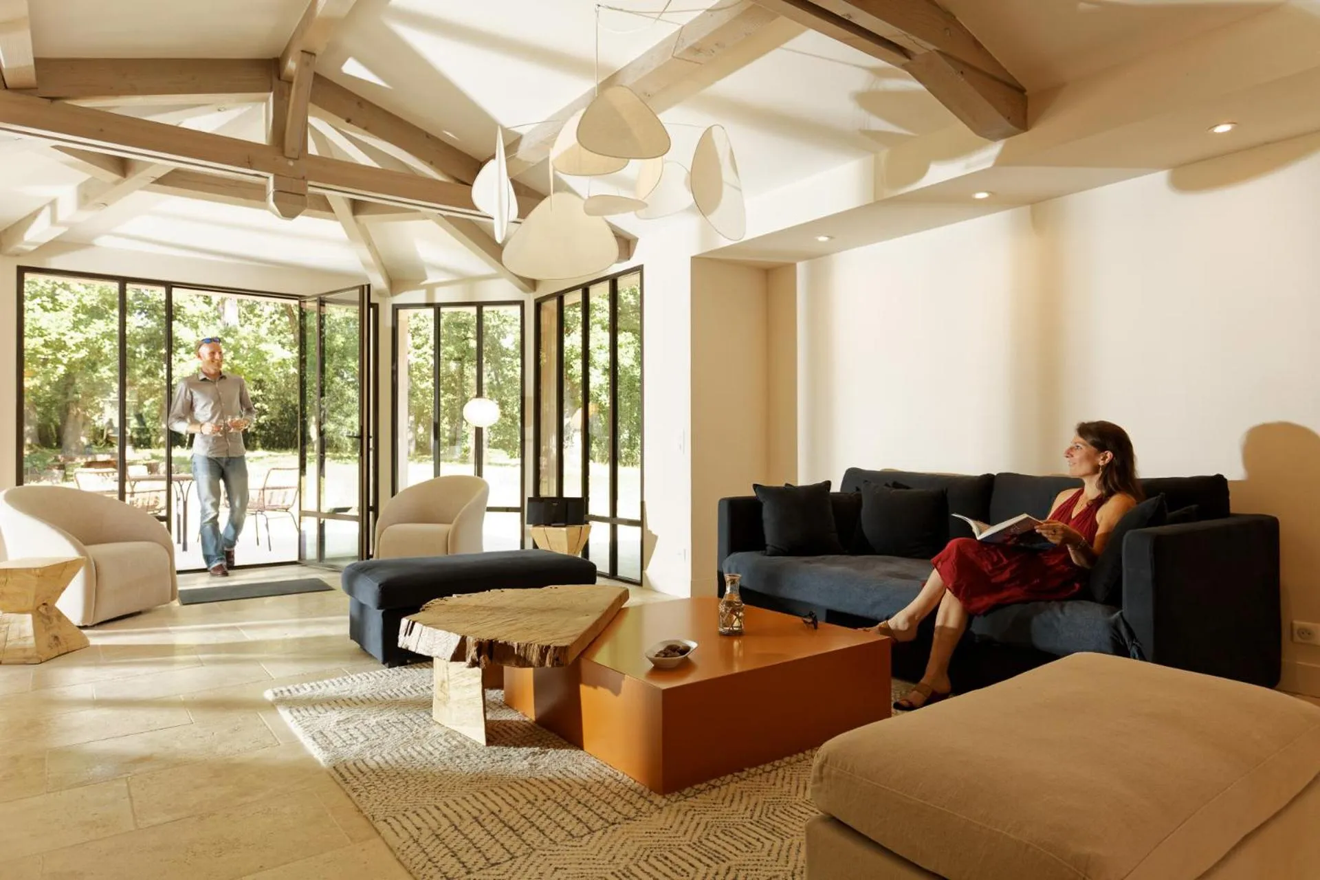 Communal lounge/ TV room in Domaine du Buc, Le Château