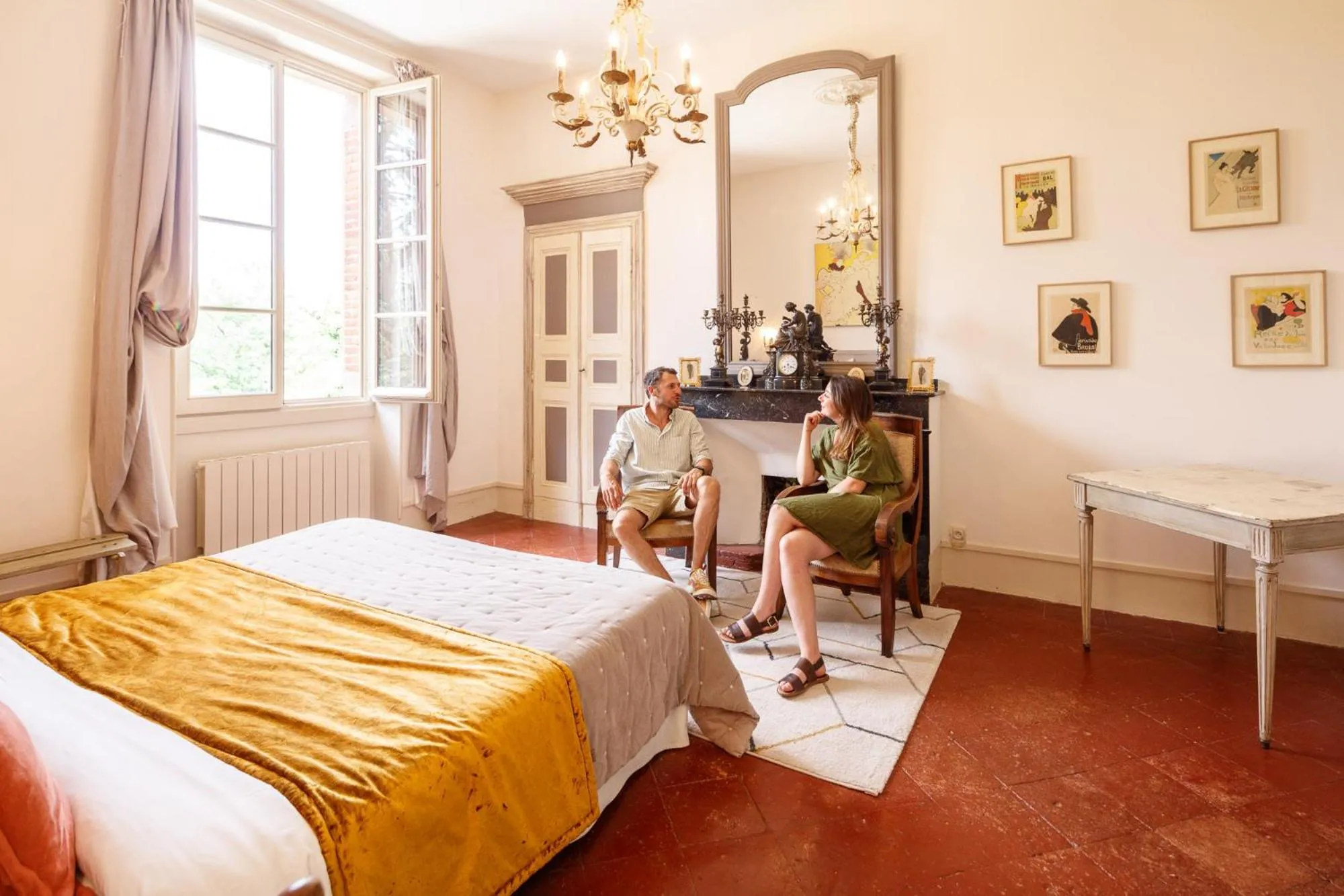 Photo of the whole room, Bed in Domaine du Buc, Le Château