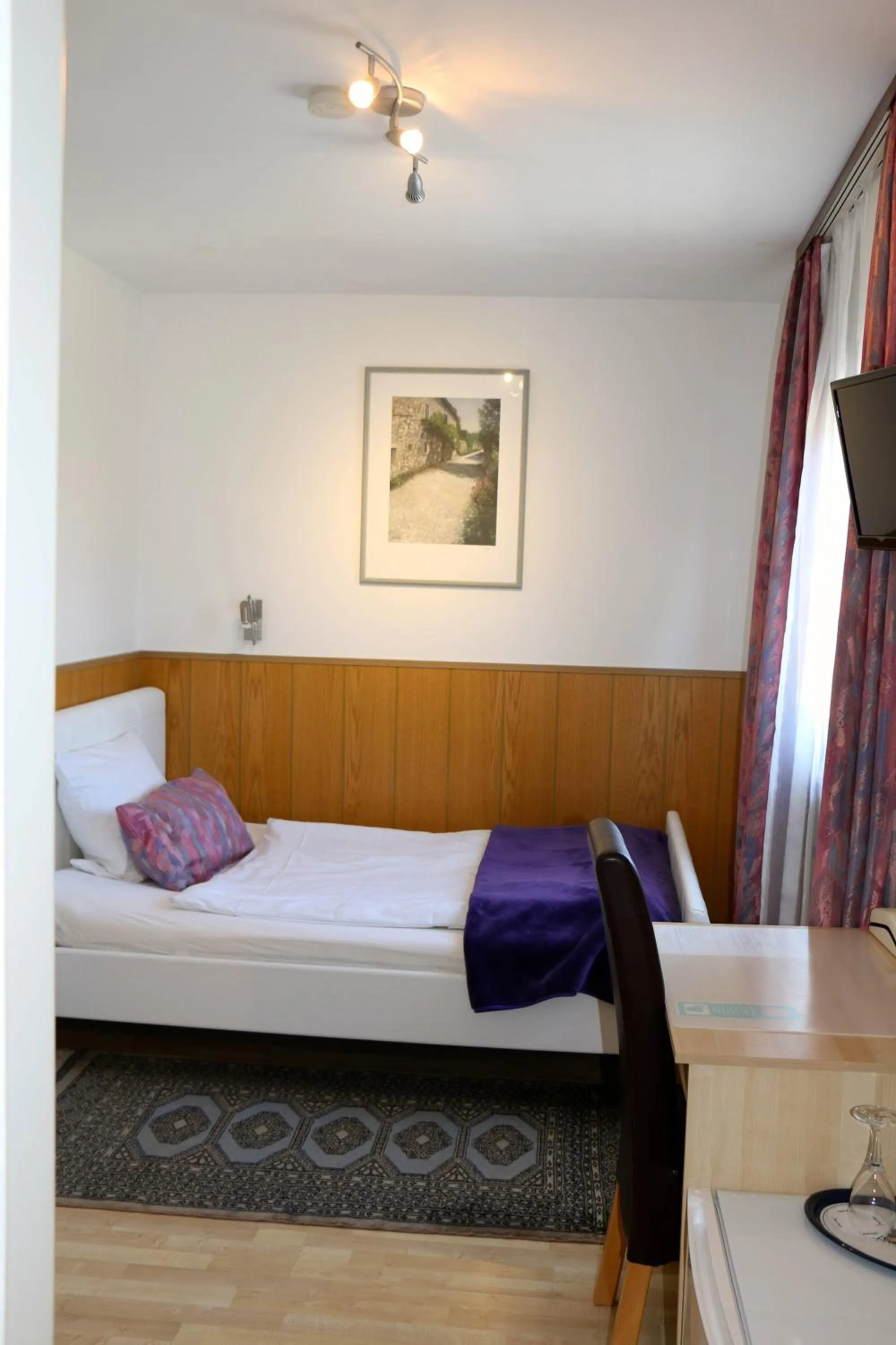 Bed in Casa Hotel Neu-Isenburg