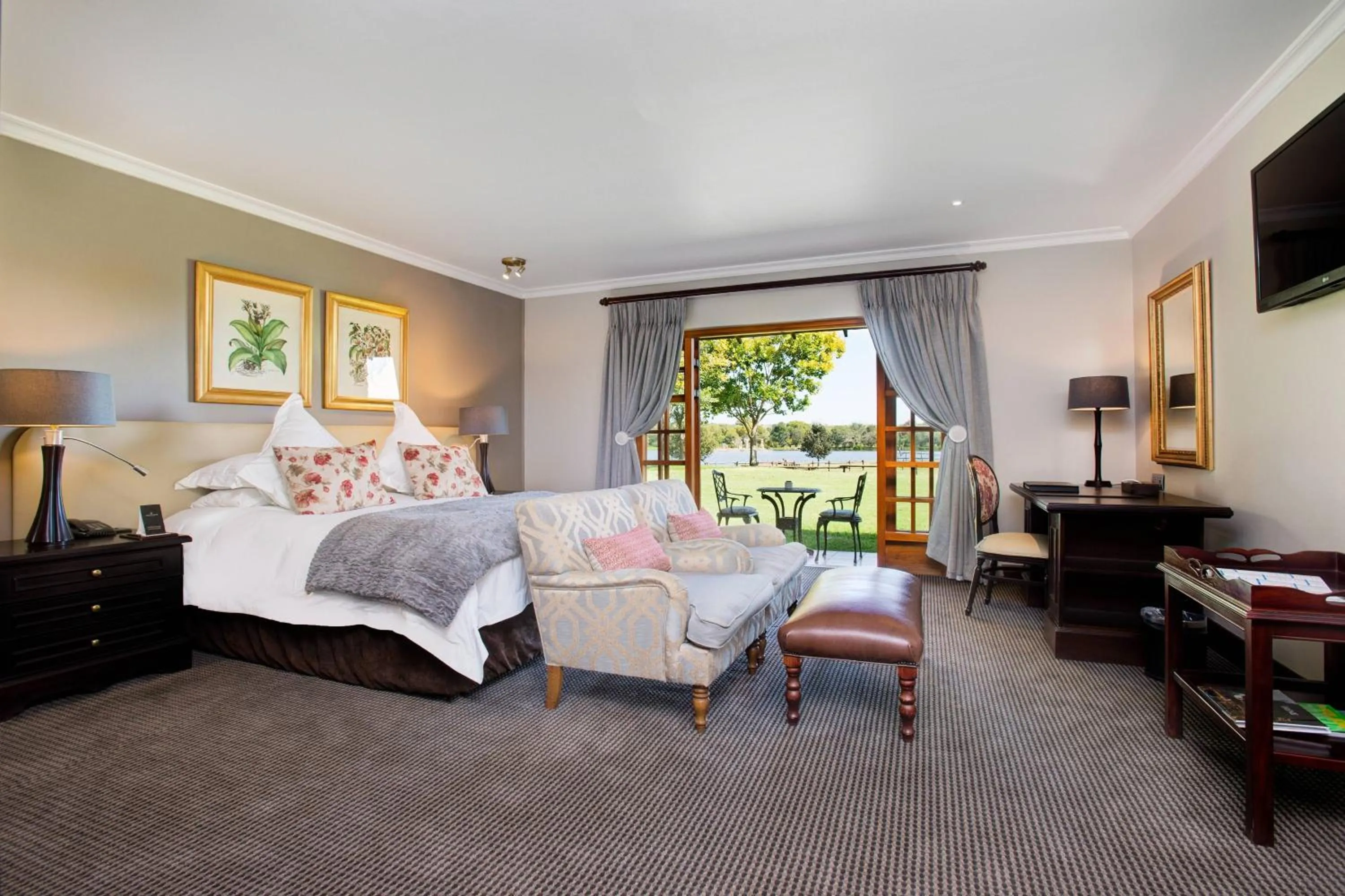 Photo of the whole room in Irene Country Hotel, Autograph Collection