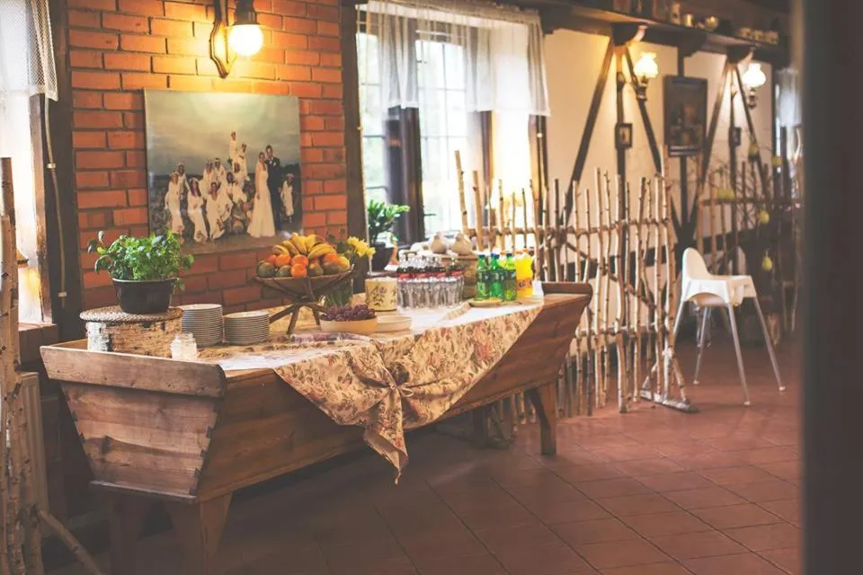 Restaurant/places to eat in Hotel Stara Stajnia