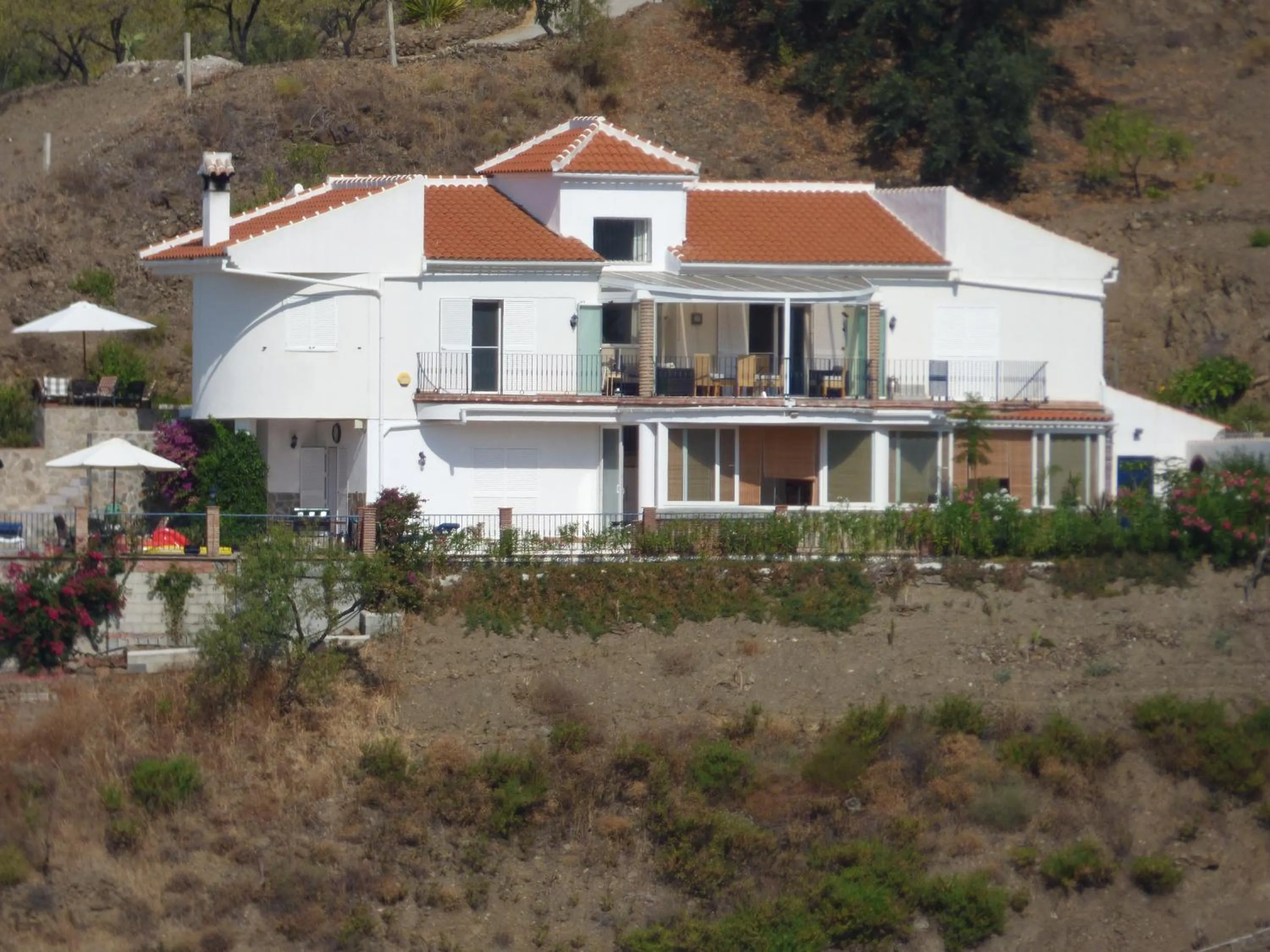 Property building in B&B Villa Archez