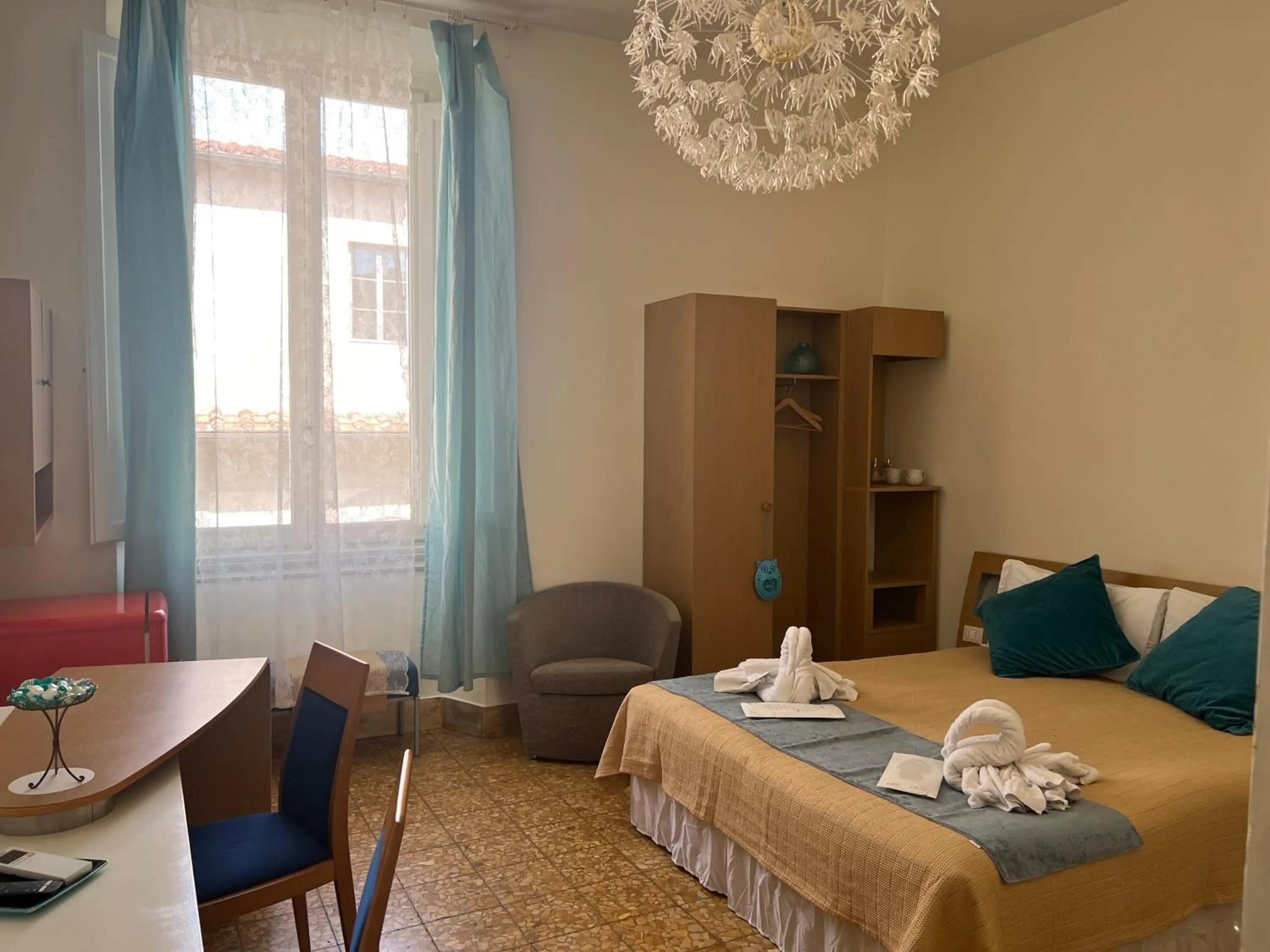 Photo of the whole room, Bed in Artemente Florence B&B