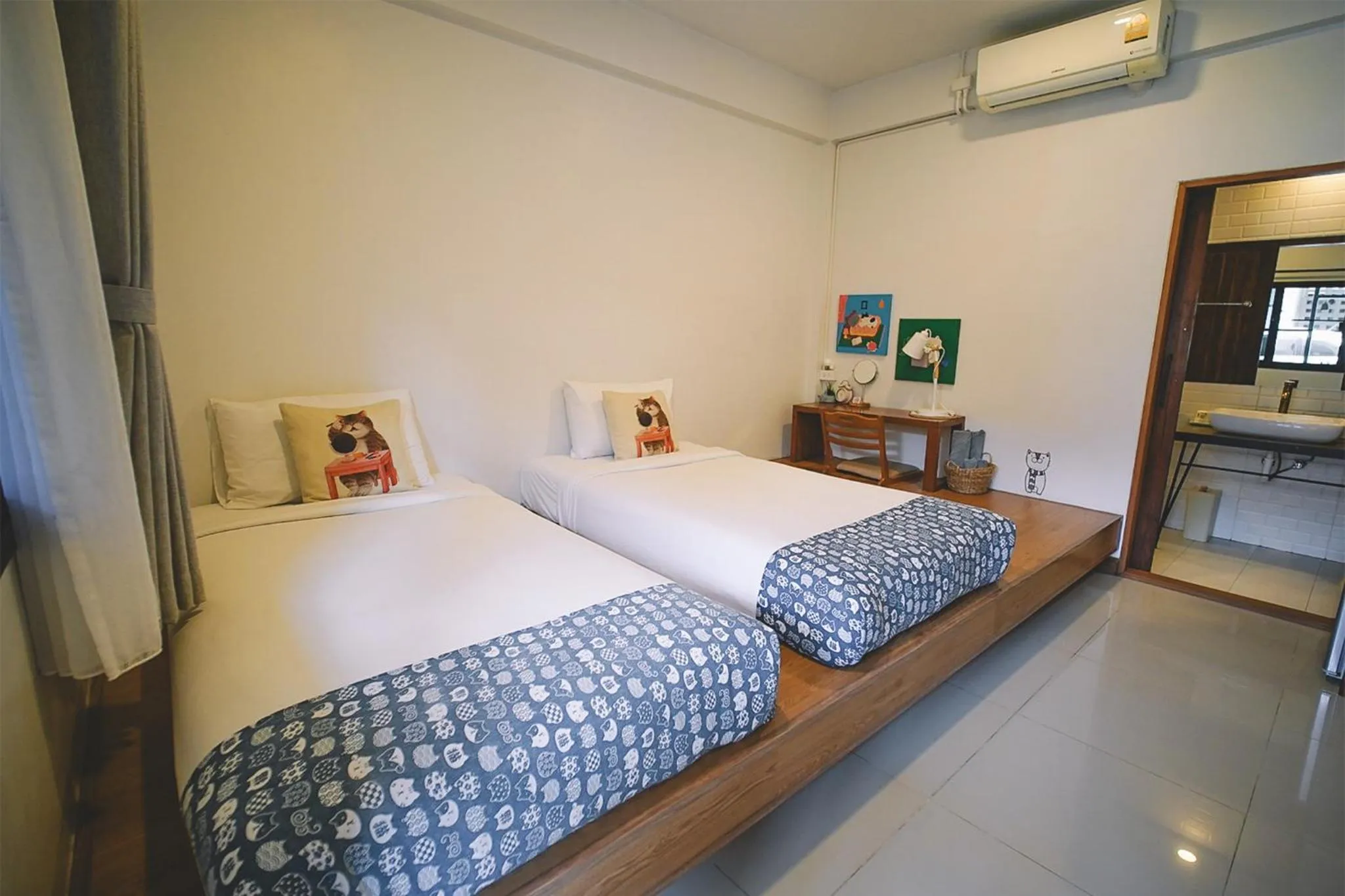 Bed in Sleepy House Chiang Rai