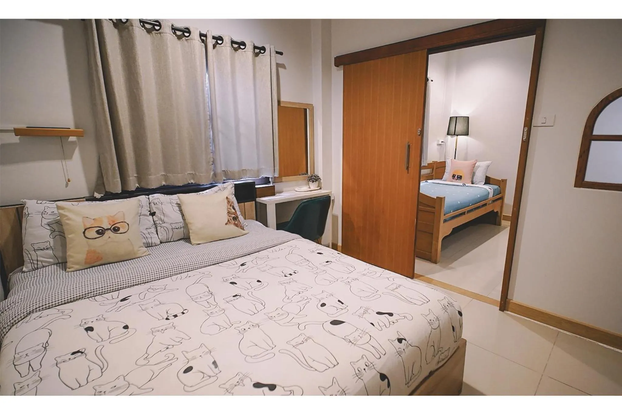 Bed in Sleepy House Chiang Rai