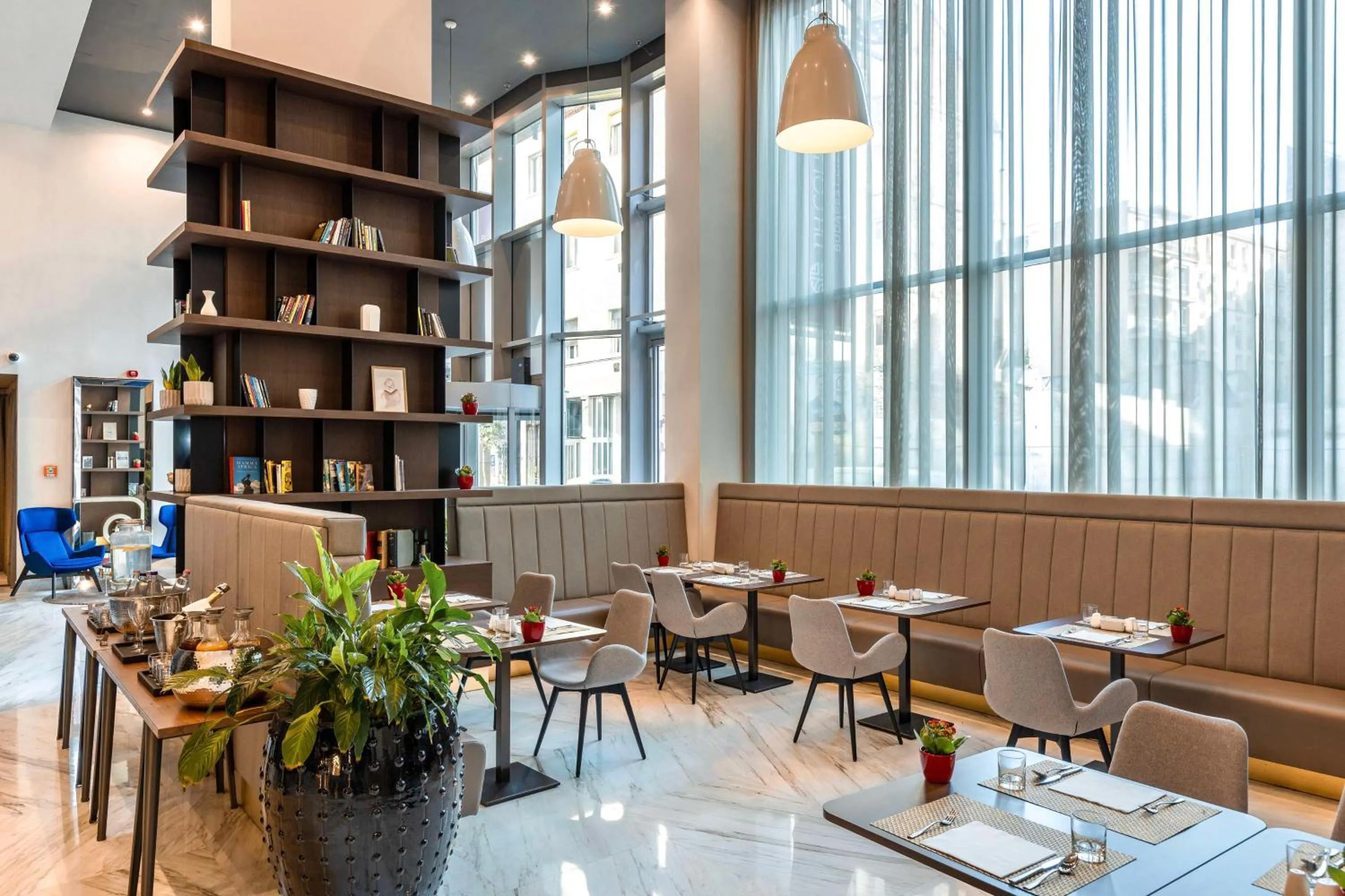 Breakfast in NH Collection Budapest City Center