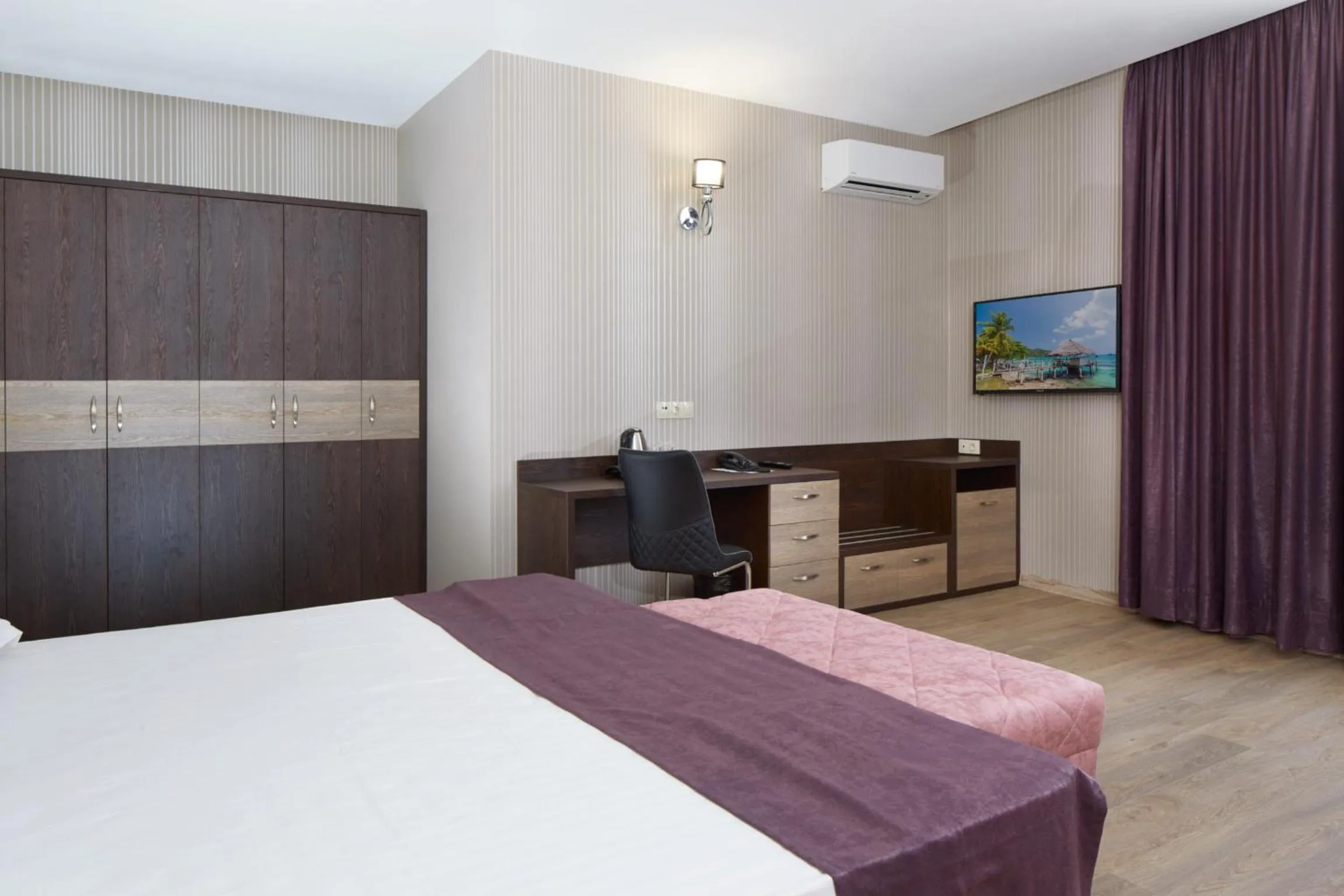 Bedroom, Bed in Paradise Beach Residence - Ultra All Inclusive