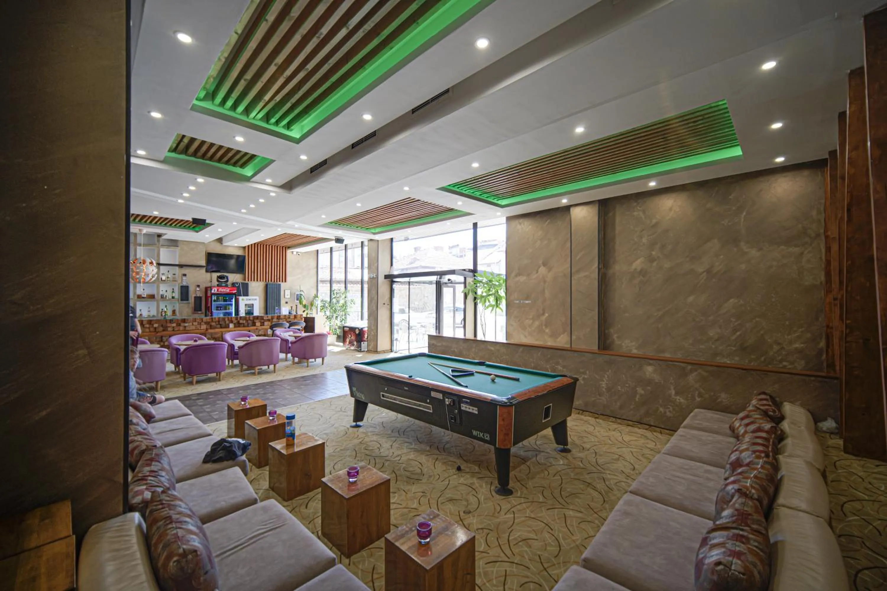 Billiard in Riverside Boutique Hotel