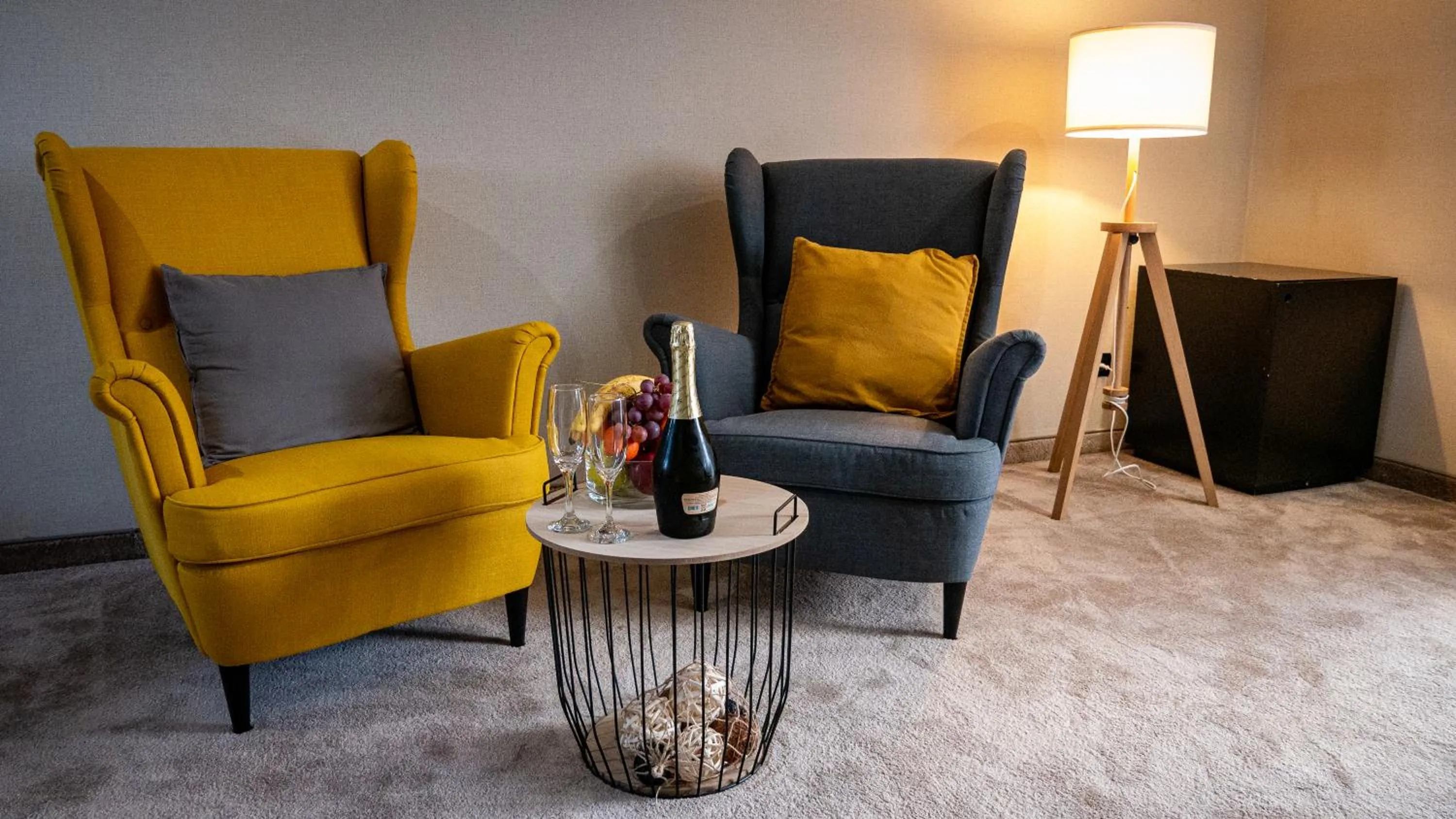 Living room in Riverside Boutique Hotel