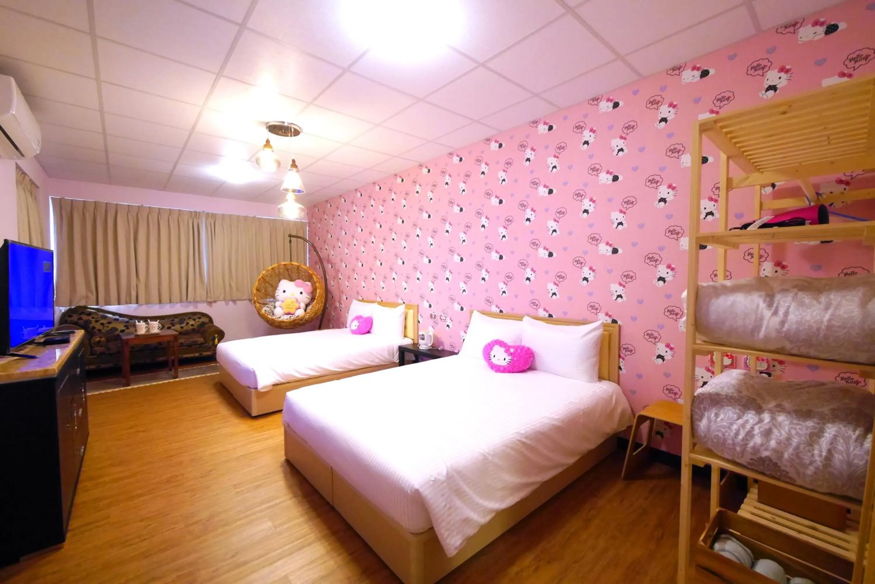 Bed in Traveler Station