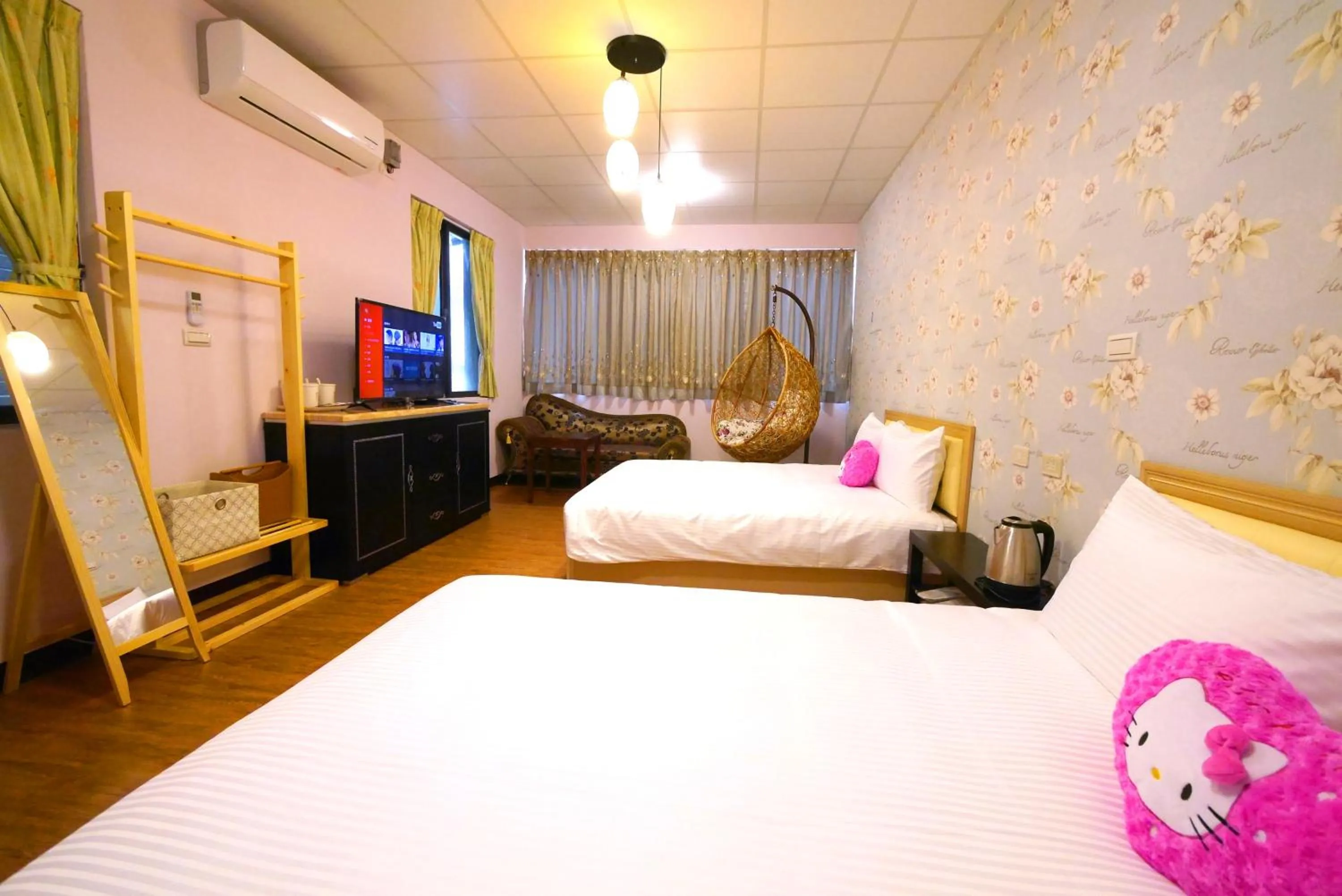 Bed in Traveler Station