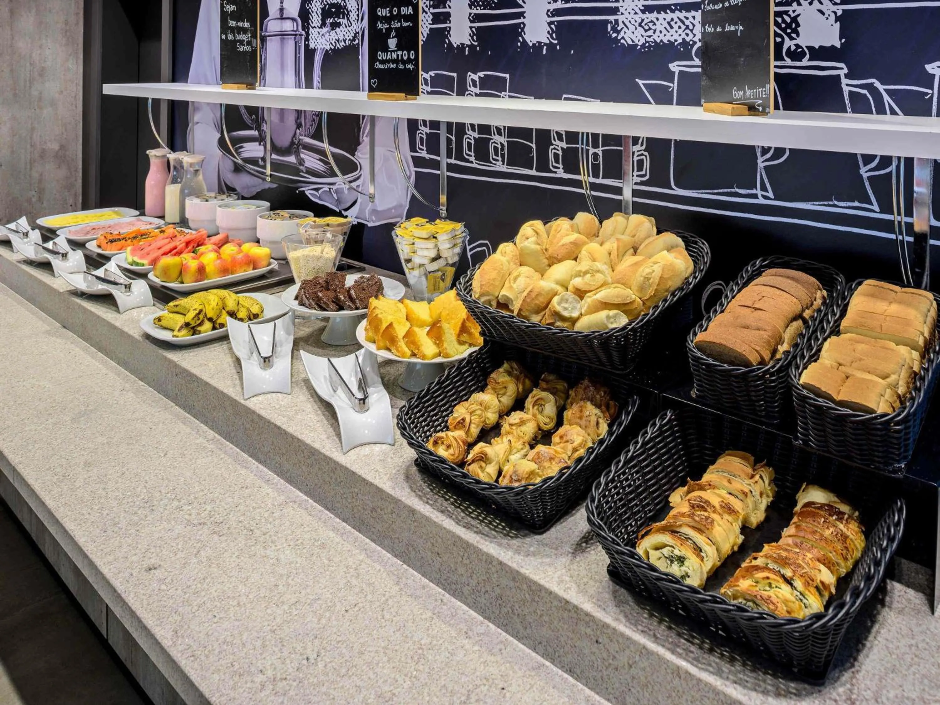 Breakfast in ibis budget Santos Gonzaga