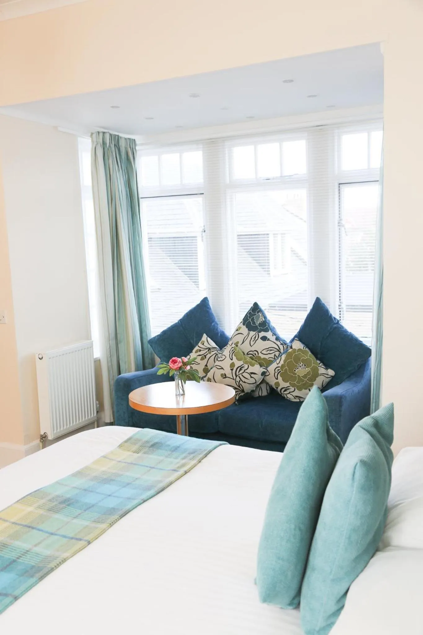 Seating area in ClubHouse B& B