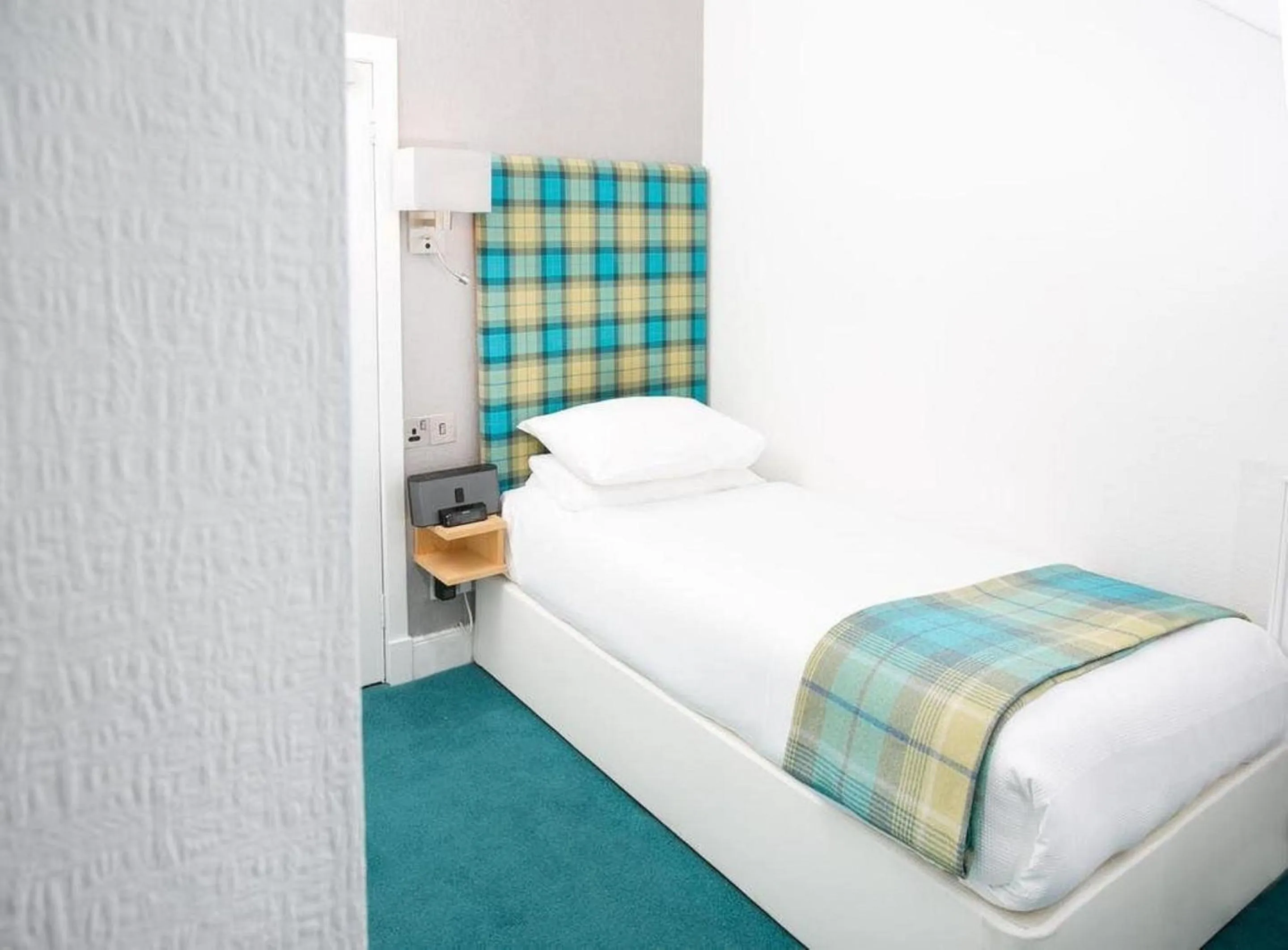 Bed in ClubHouse B& B