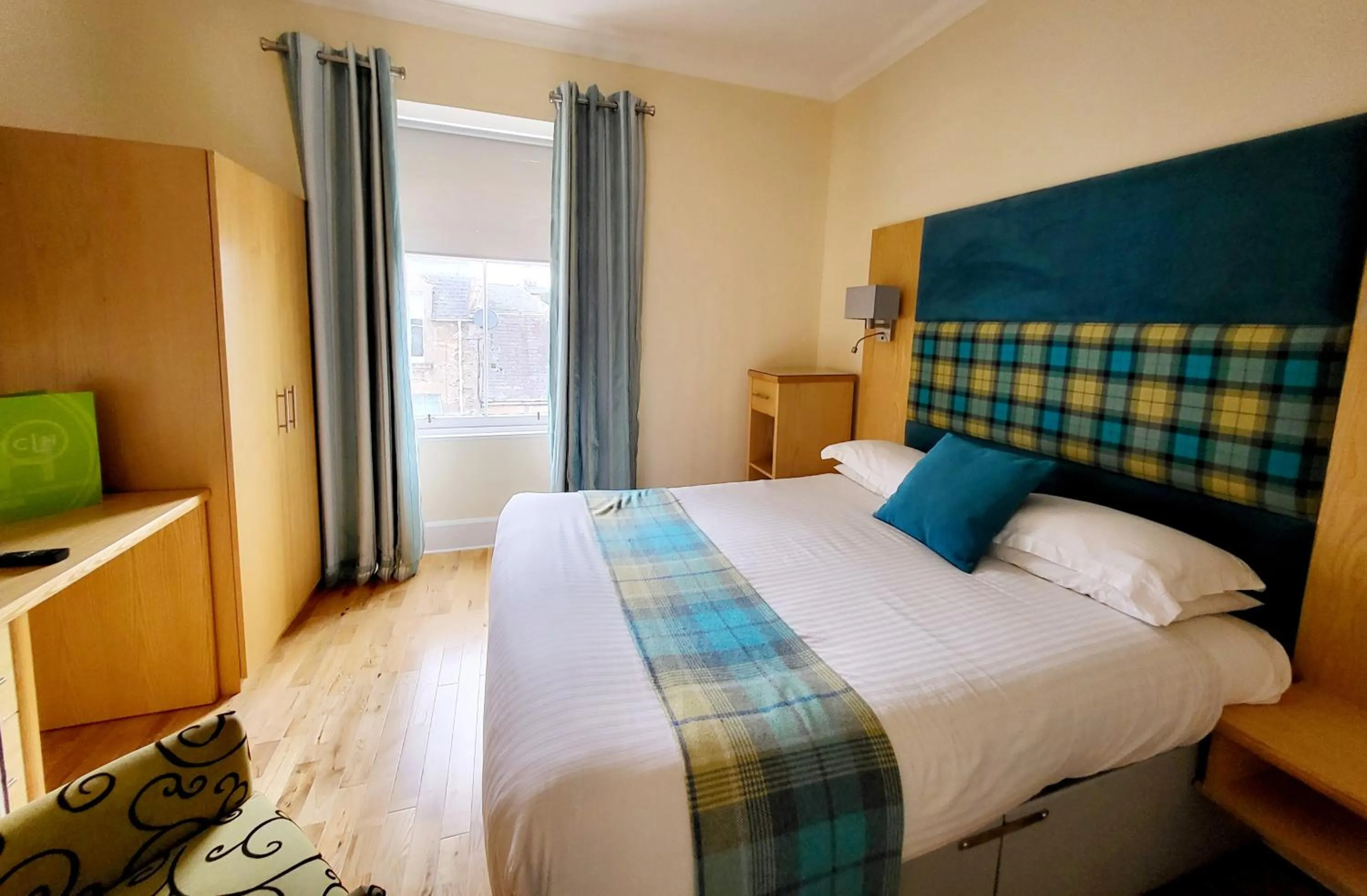 Bed in ClubHouse B& B