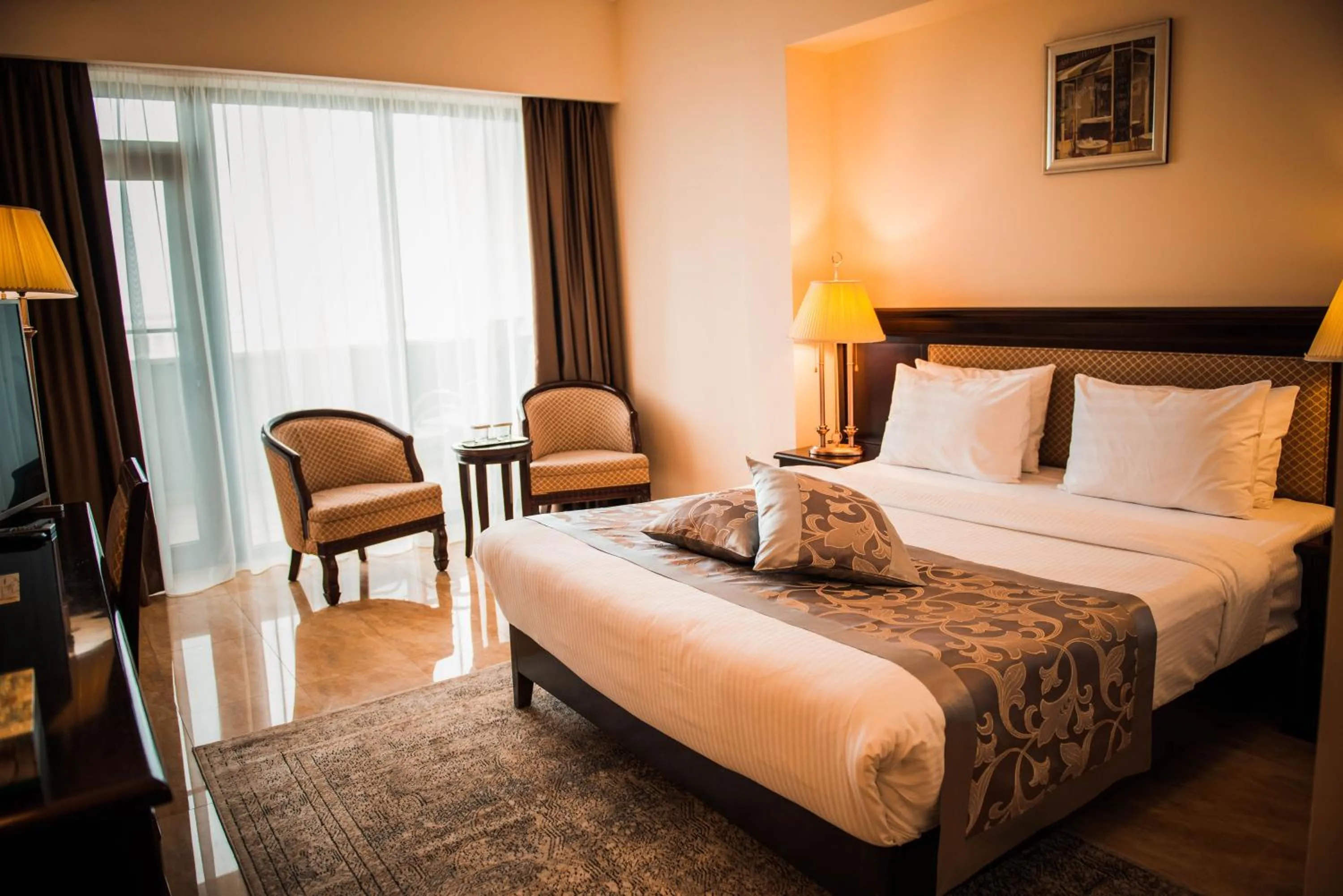 Bed in Hotel Del Mar & Conference Center