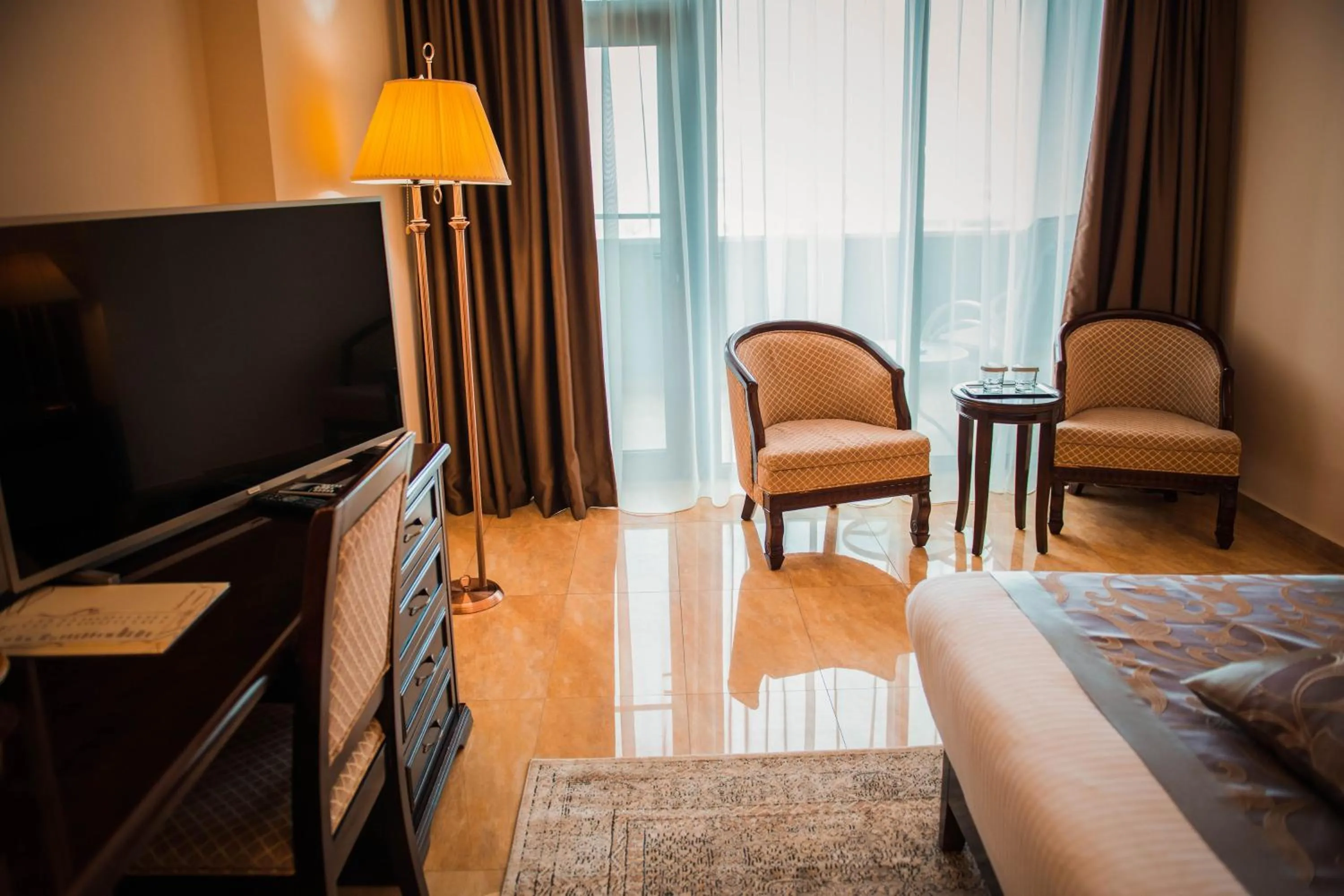 Bed in Hotel Del Mar & Conference Center