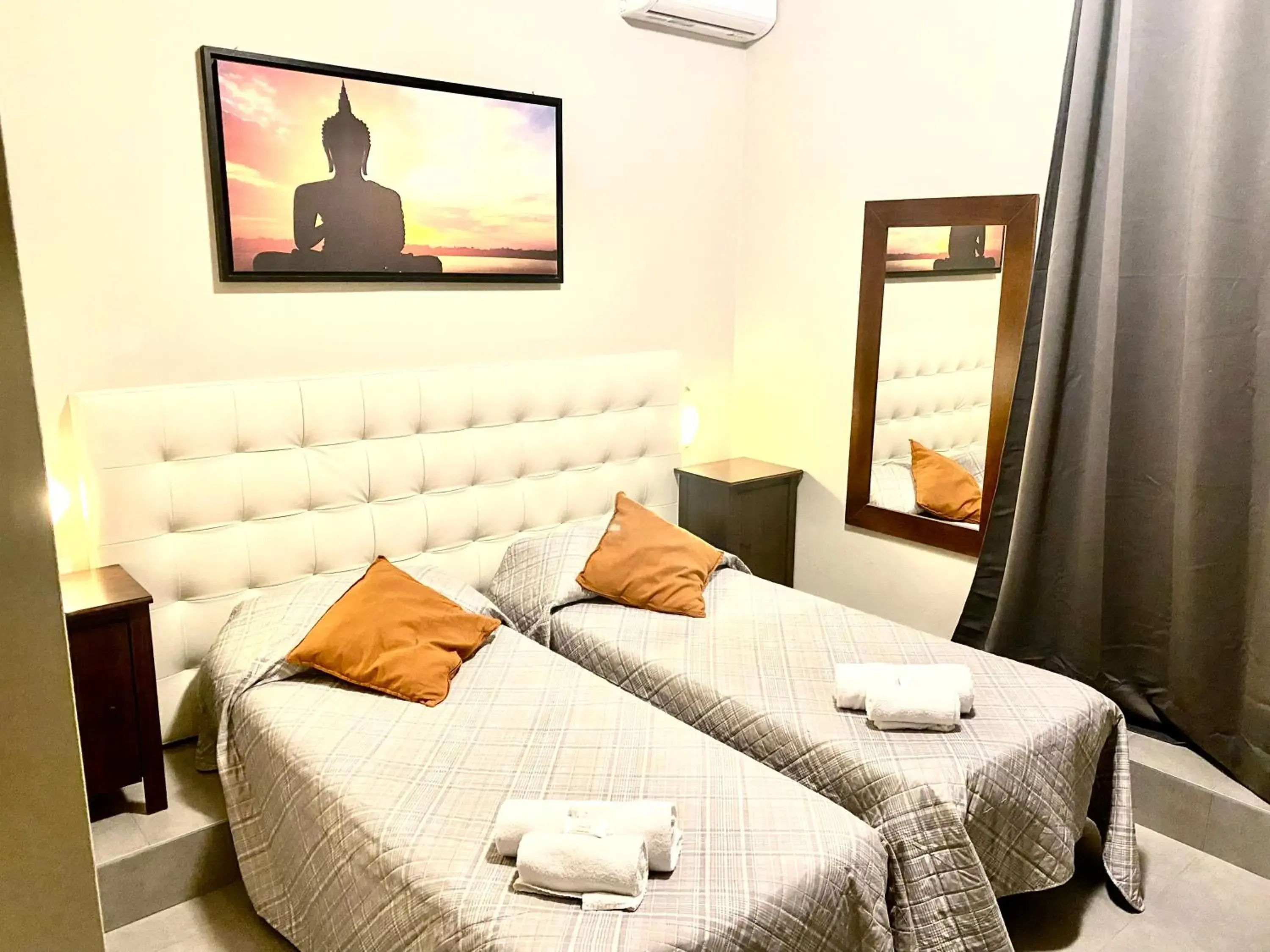 Twin Room in Carlo Goldoni Hotel Twin Room in Carlo Goldoni Hotel