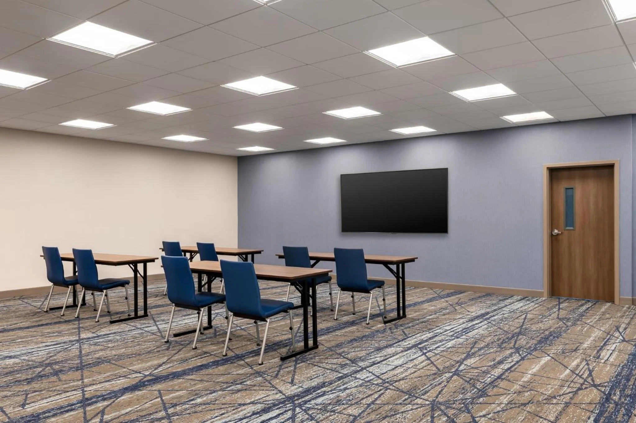 Meeting/conference room in Holiday Inn Express & Suites Pittsfield-Lenox-Berkshires by IHG