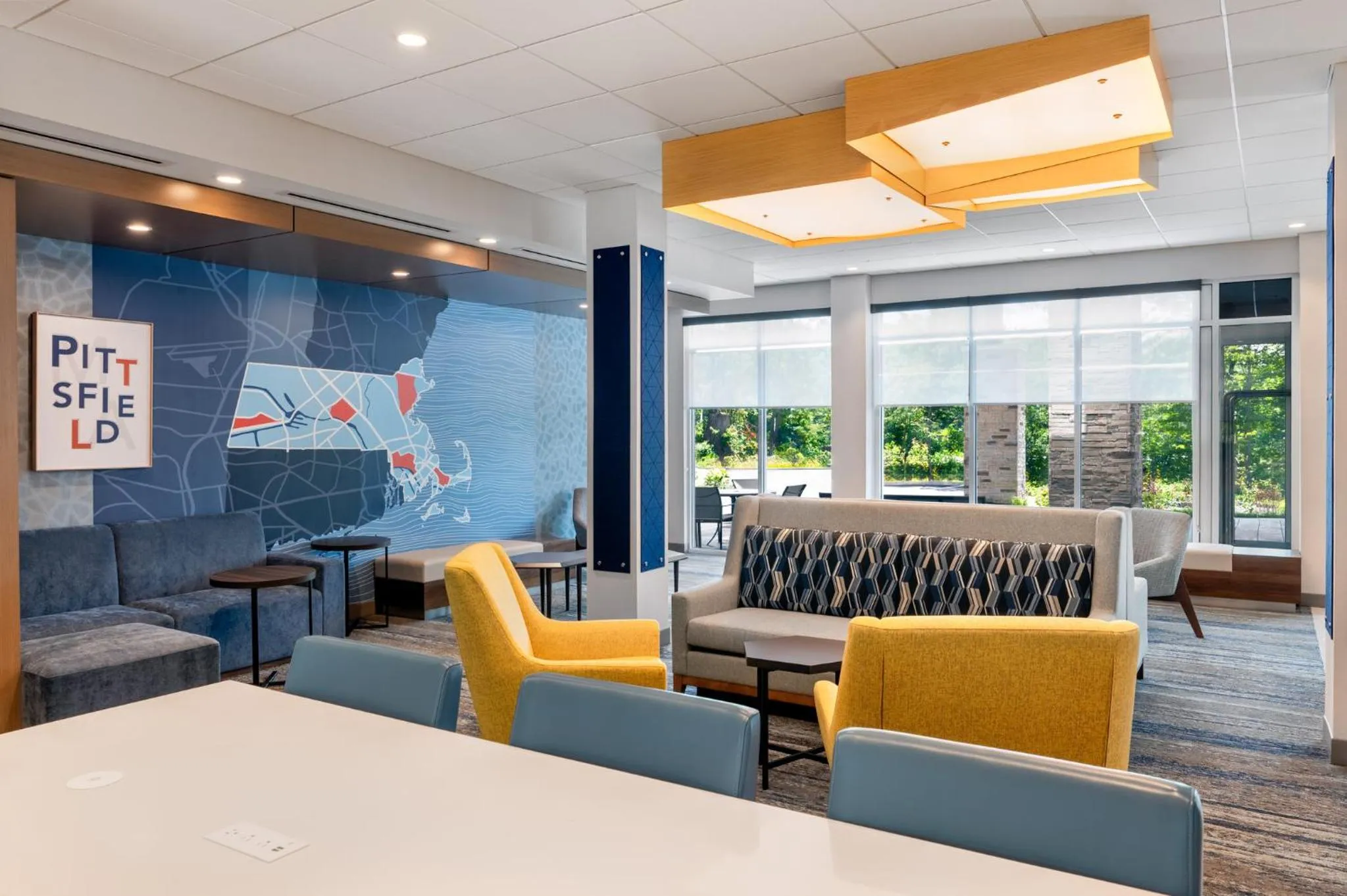 Property building in Holiday Inn Express & Suites Pittsfield-Lenox-Berkshires by IHG