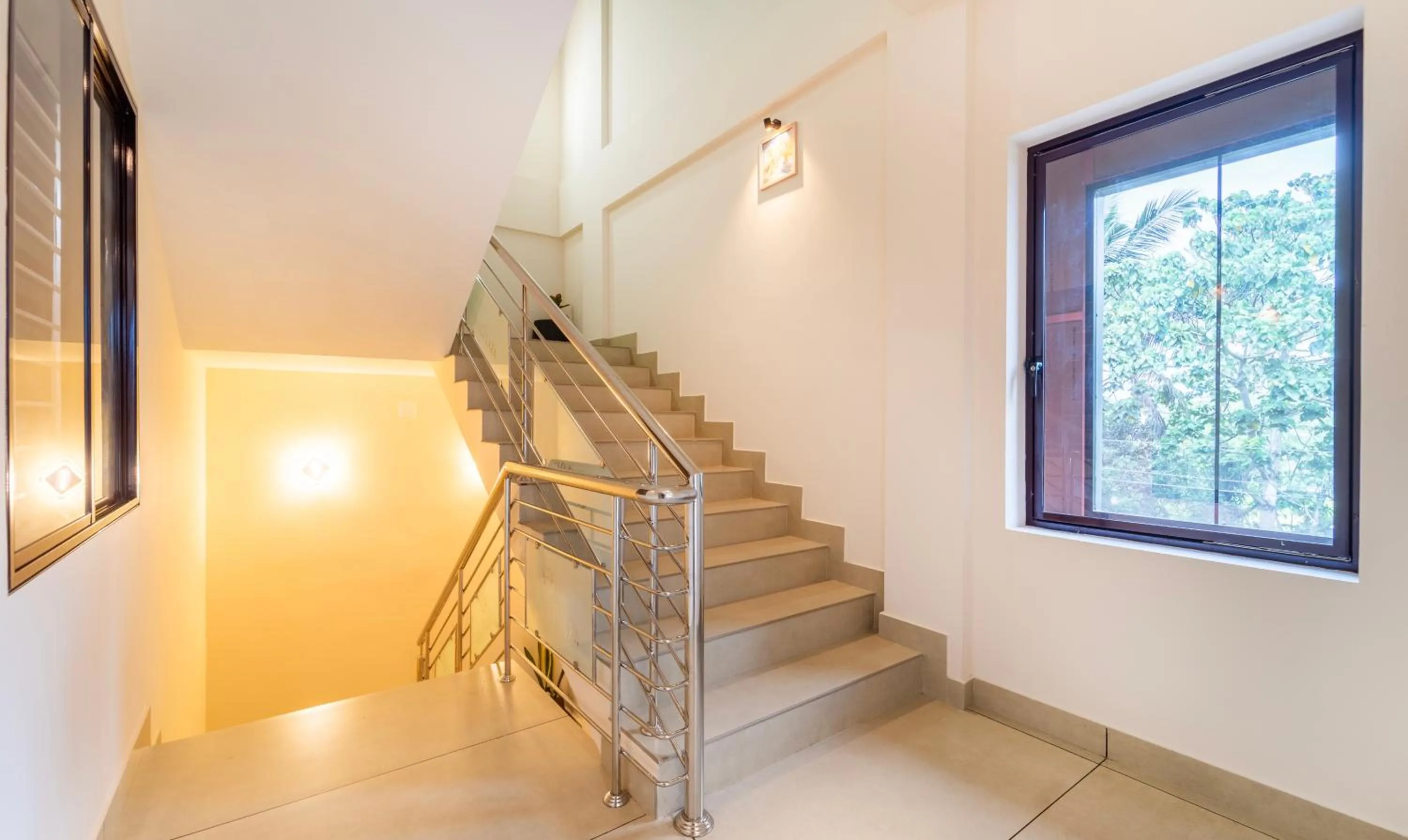 Lobby or reception in Treebo Thoduvas Star Plaza Cochin Airport