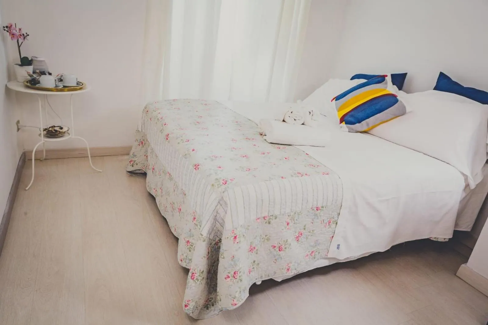 Bedroom, Bed in Gattopardo Rooms Florence