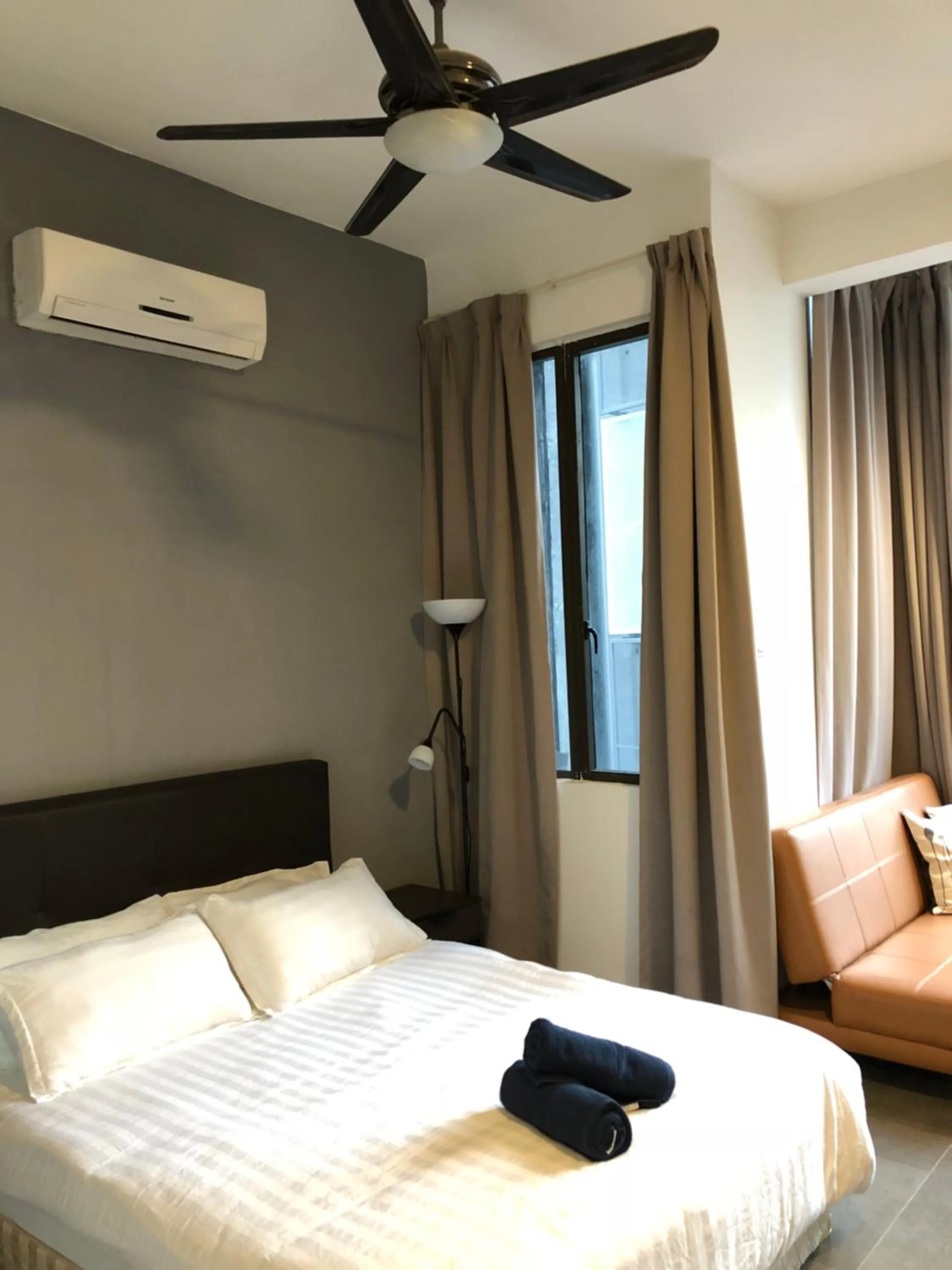 Bed in Empire Damansara Residence Suites