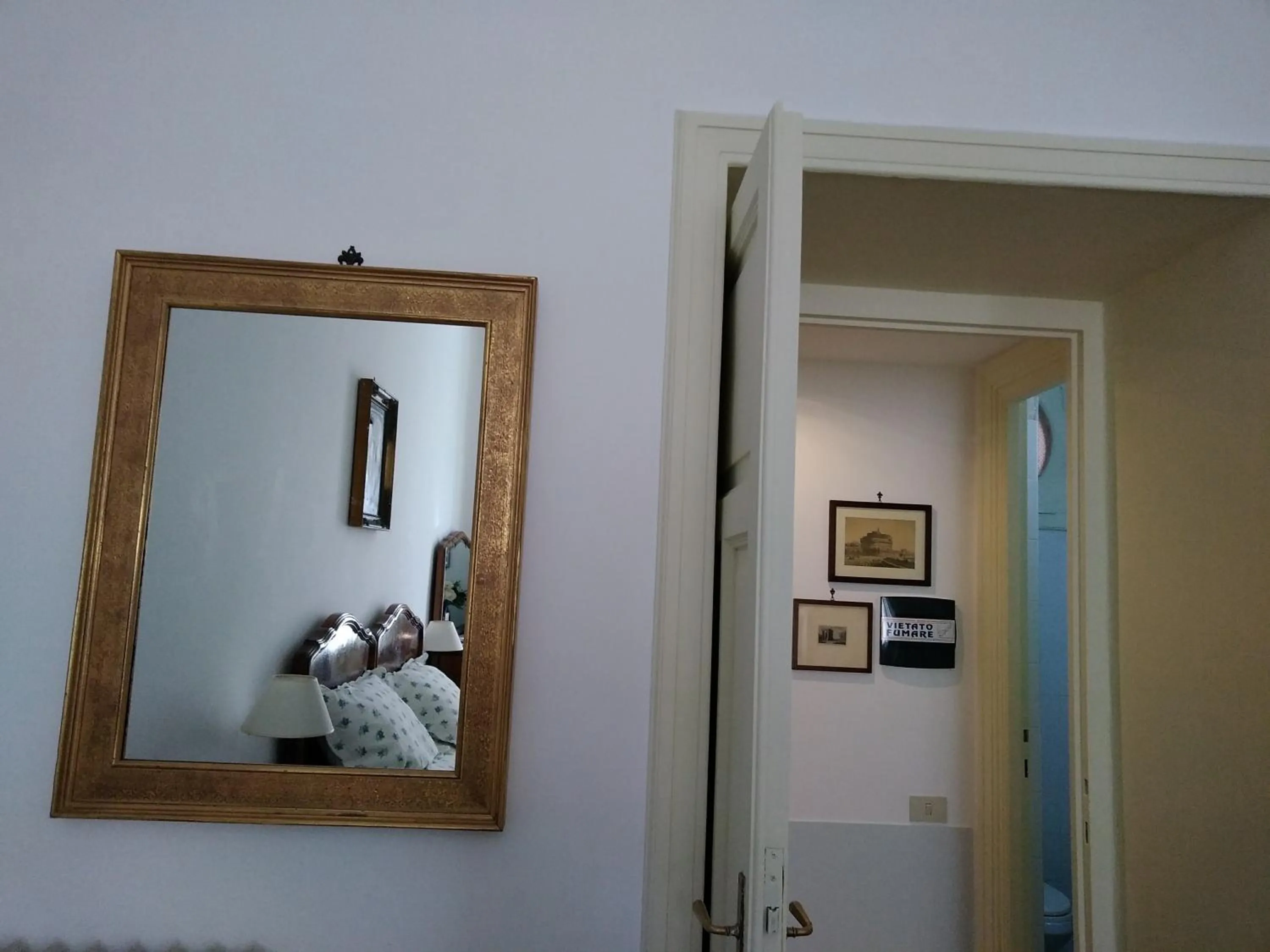 Decorative detail in A Casa Cibella