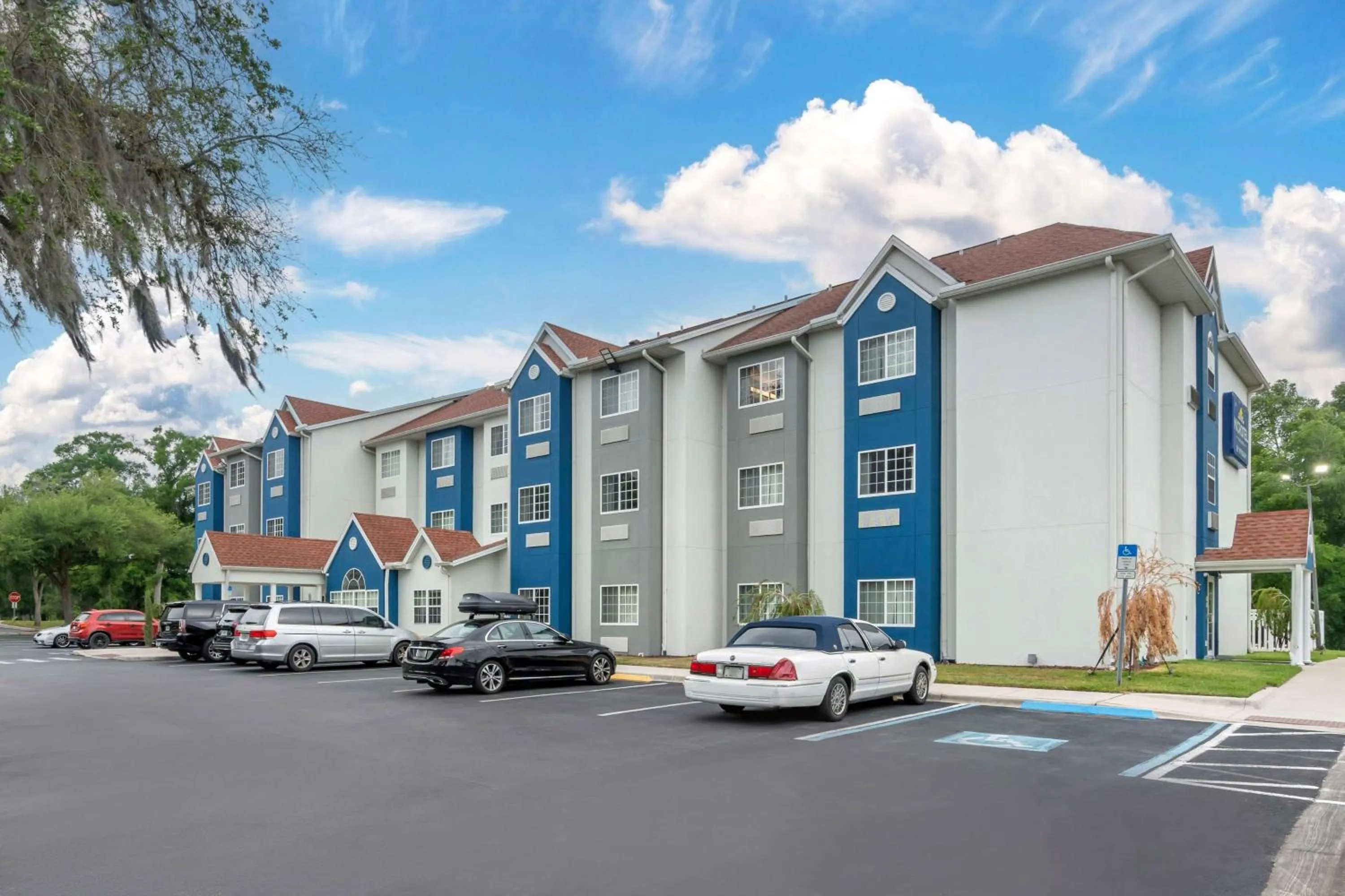 Property building in Microtel Inn & Suites by Wyndham Brooksville