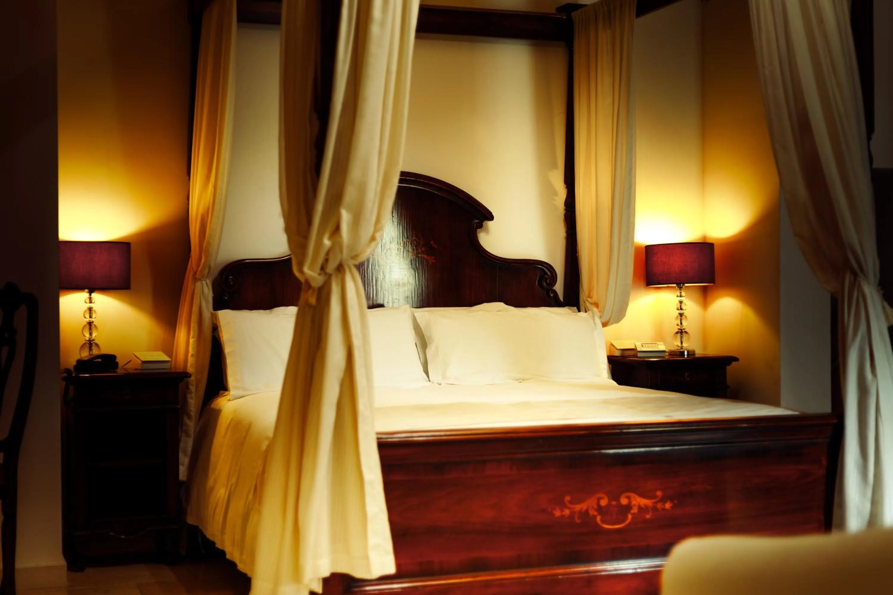 Bed in Vico Regio Hotel