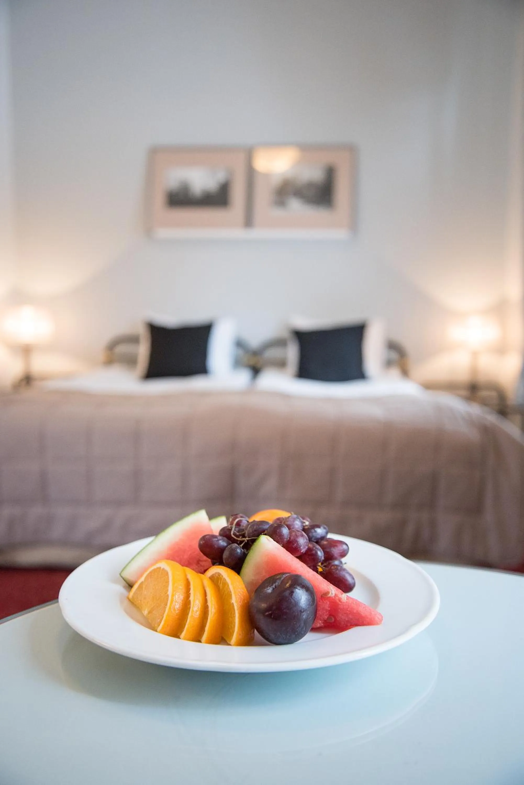 Food close-up, Bed in Mustion Linna / Svartå Manor