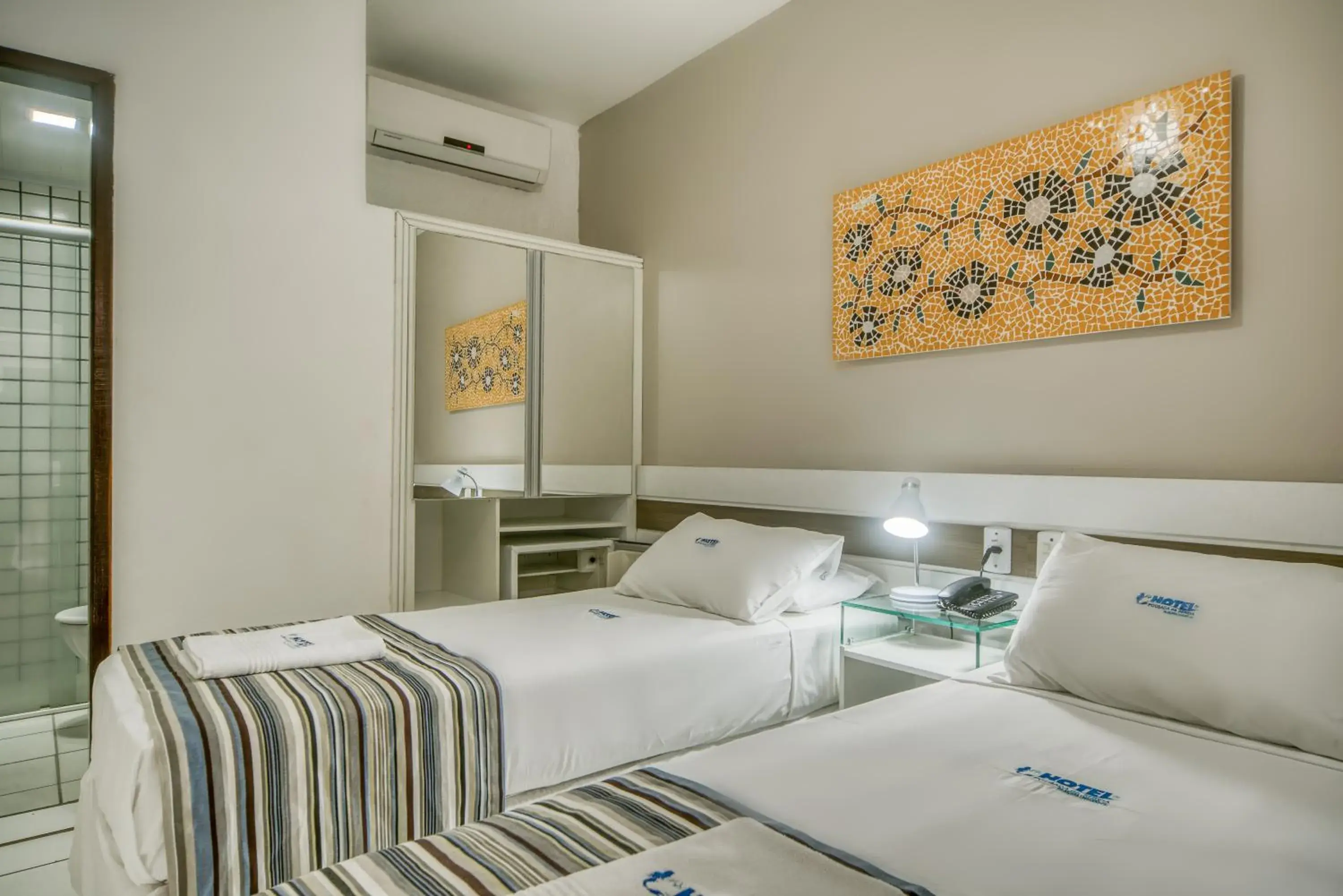 Standard Double or Twin Room in Hotel Pousada Da Sereia Standard Double or Twin Room in Hotel Pousada Da Sereia