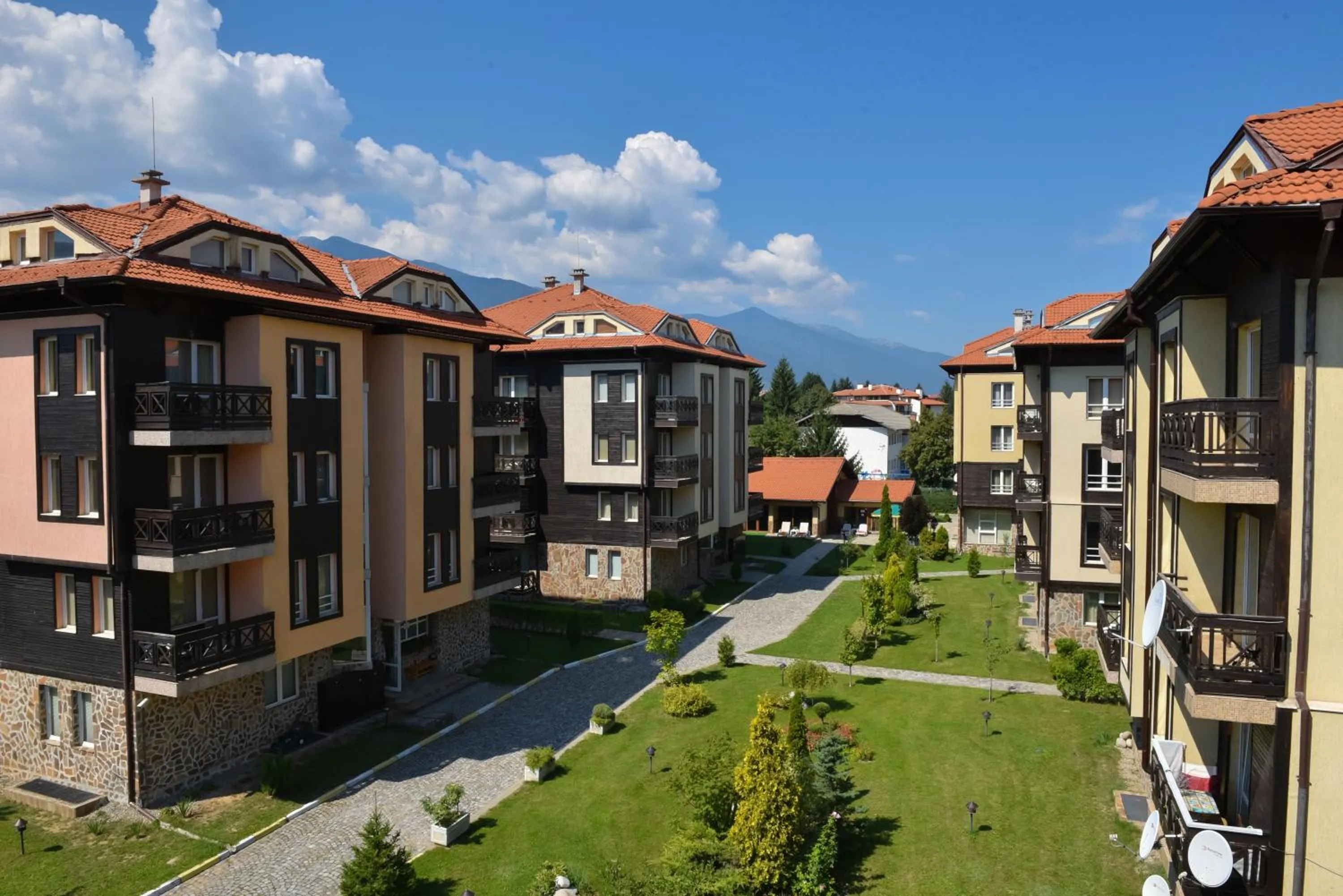 Mountain view in Hotel Bojur & Bojurland Apartment Complex