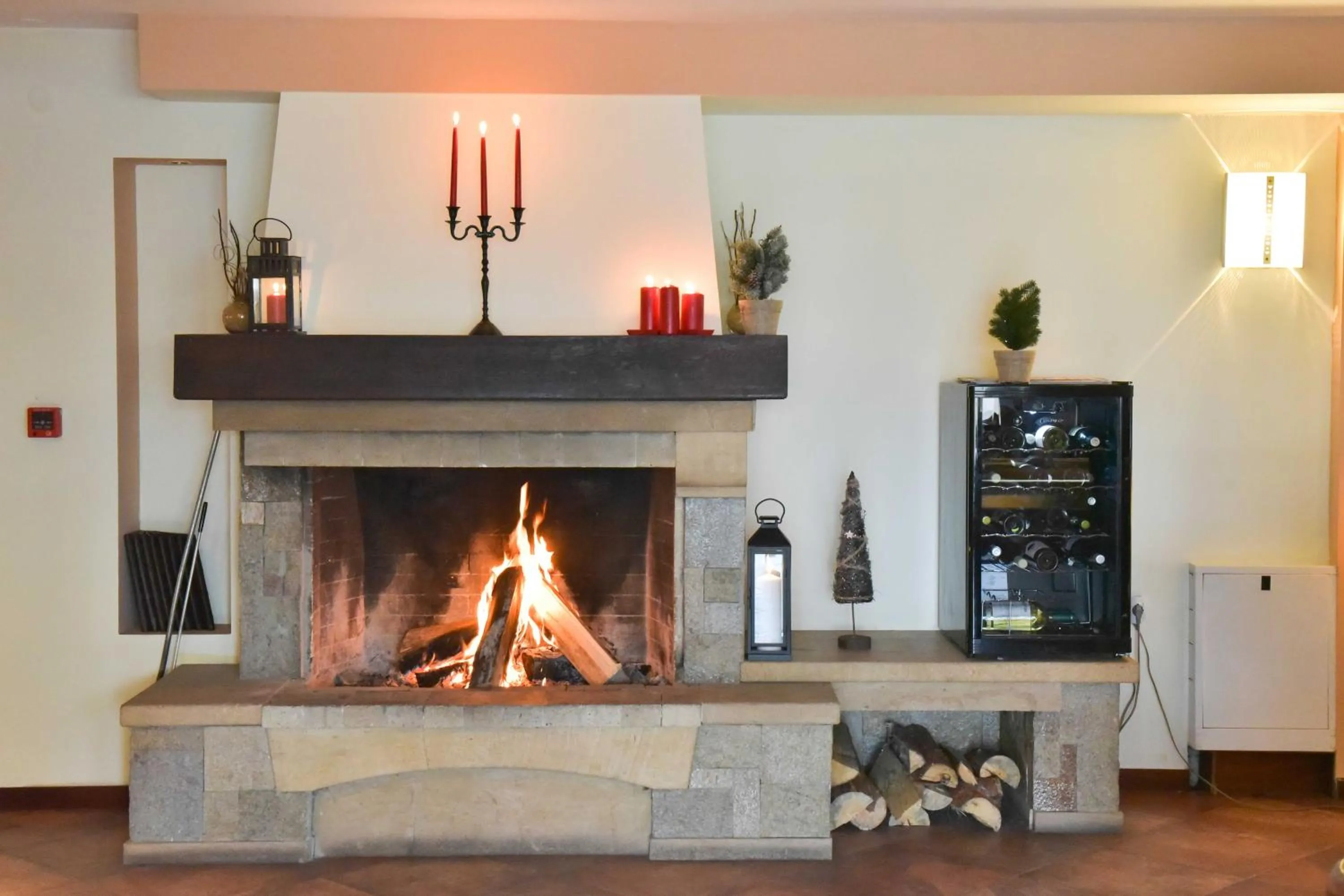 flat iron in Hotel Bojur & Bojurland Apartment Complex