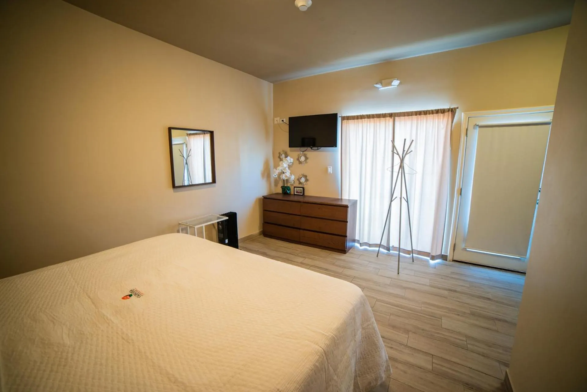 Bed in California Comfort & Suites