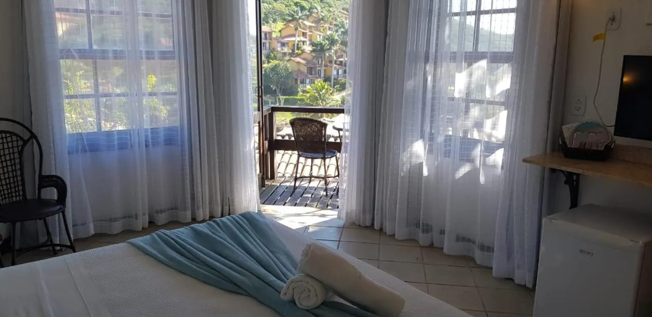 Bed in Coronado Inn Hotel