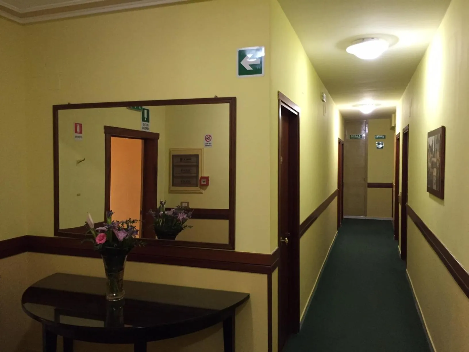 Area and facilities in Cristal Hotel