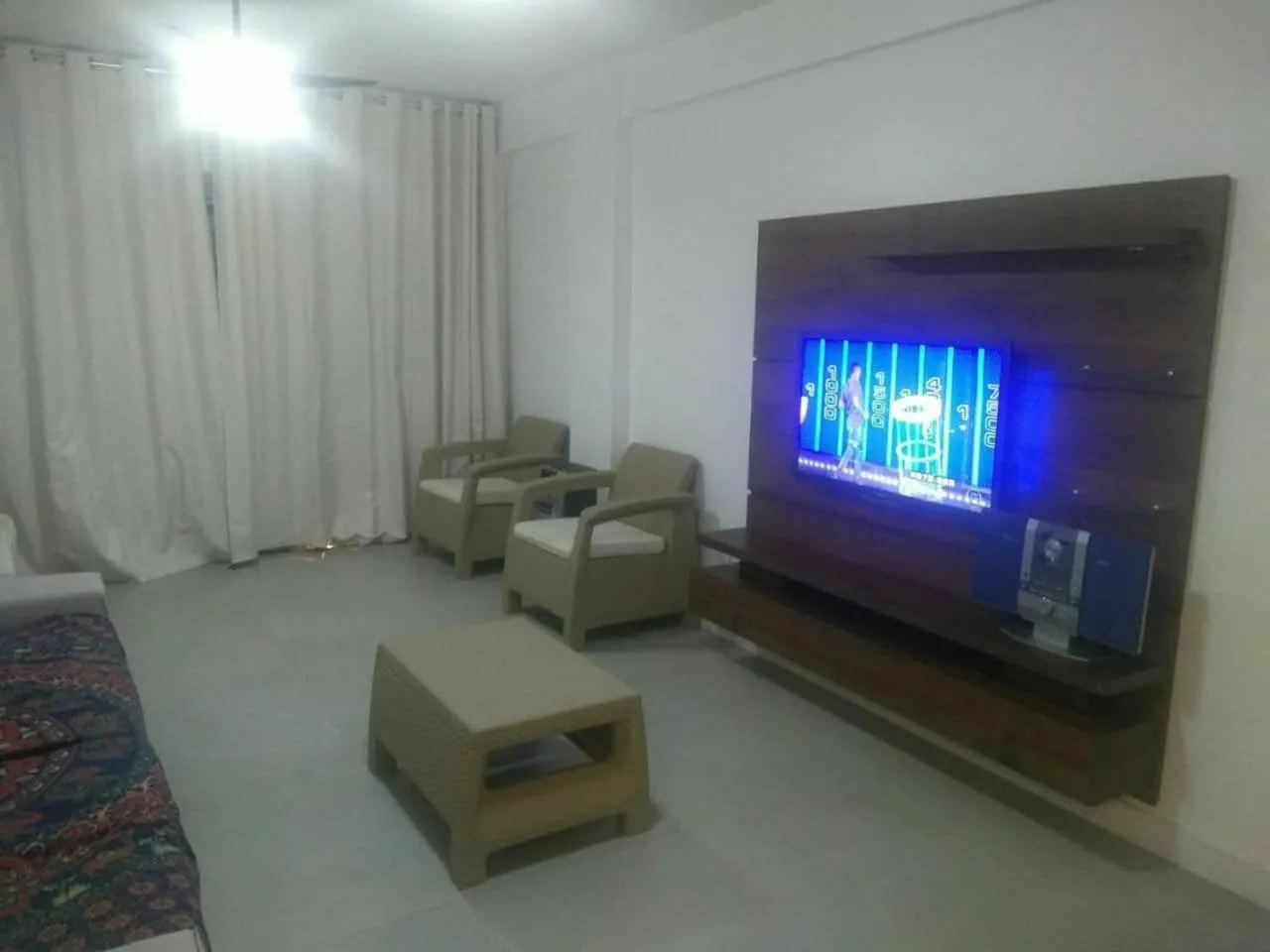 Communal lounge/ TV room in Saquarema Itauna em frente a praia