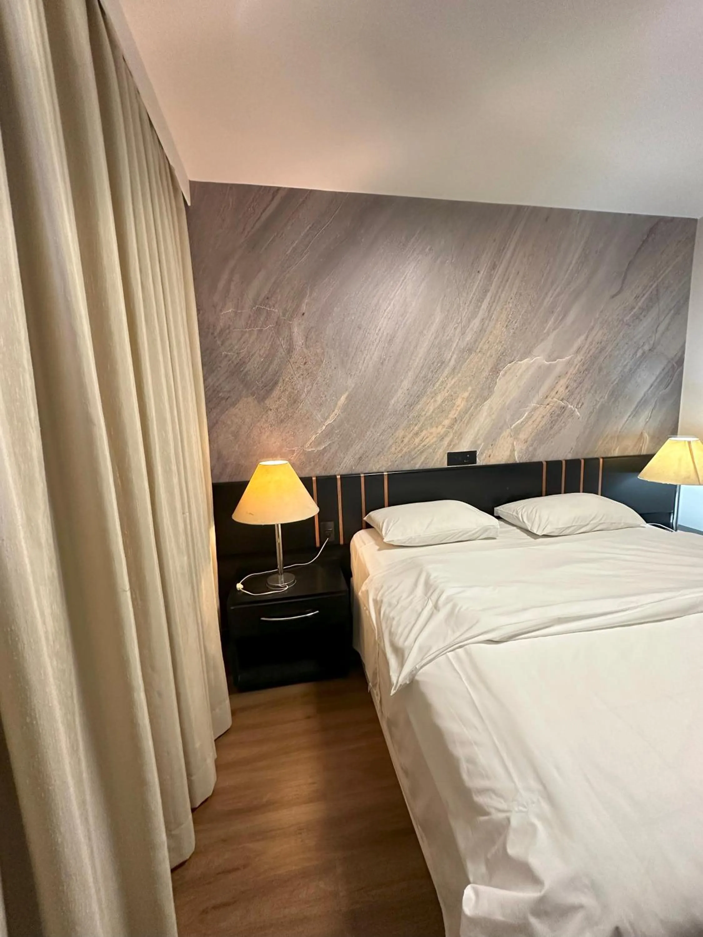 Bed in Sumatra Hotel e Centro de Convenções