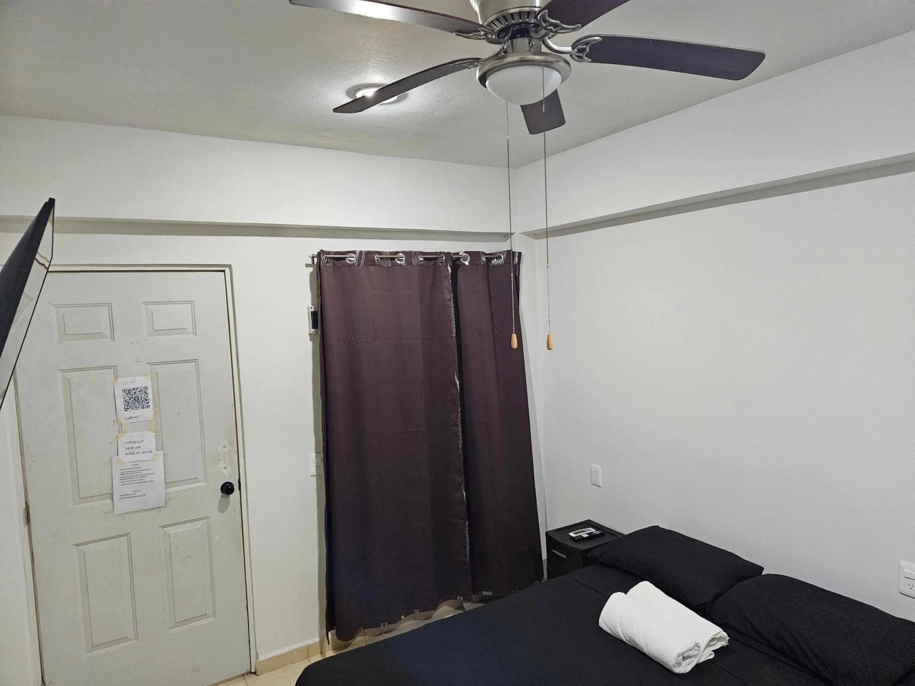 Photo of the whole room in El Padrino