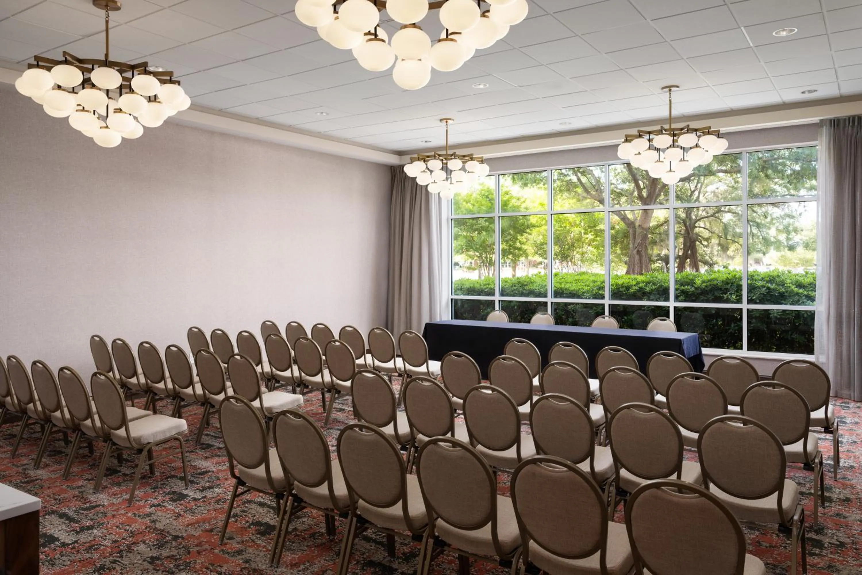 Meeting/conference room in Embassy Suites North Charleston Airport Hotel Convention