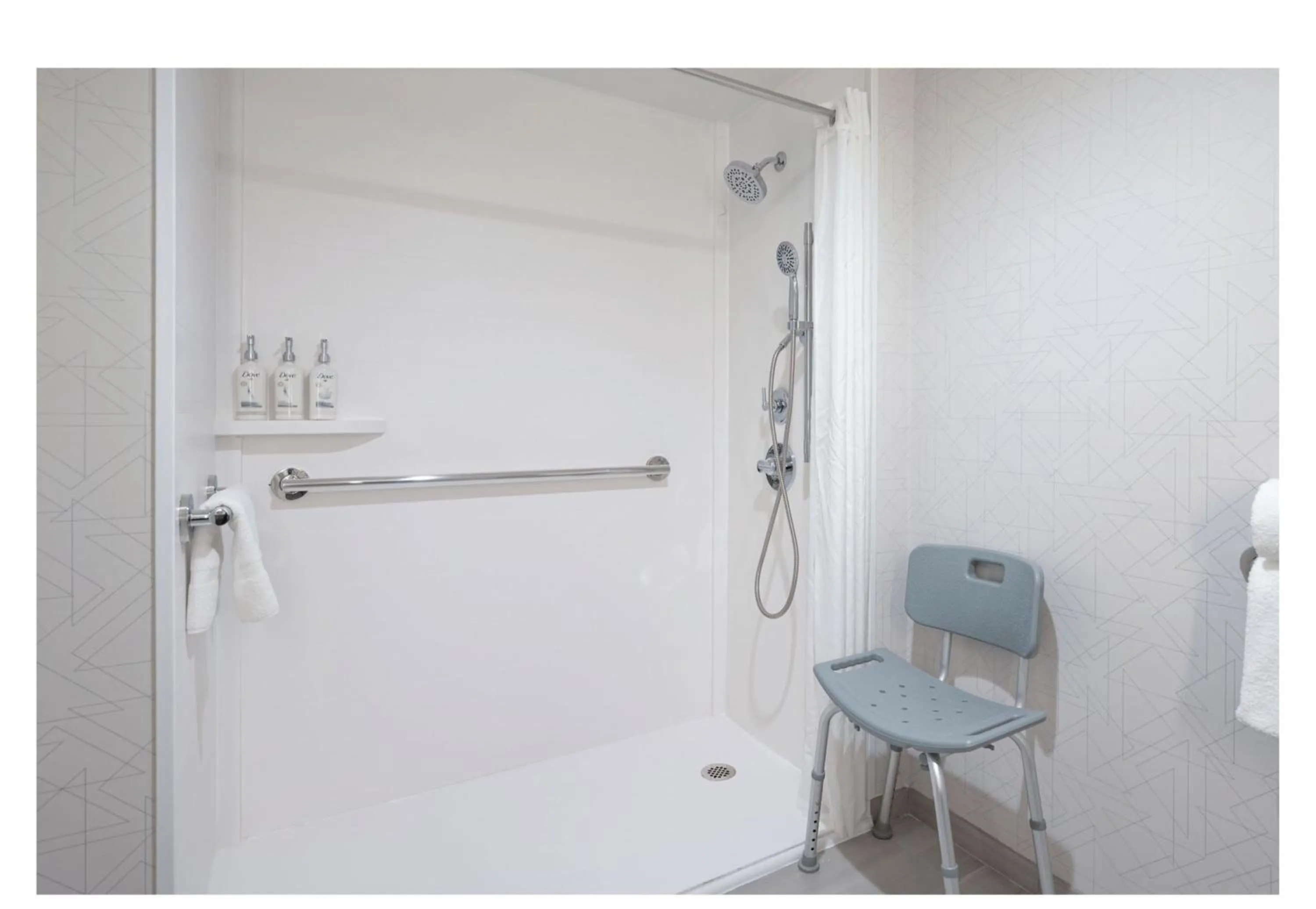 Bathroom in Holiday Inn Express Federal Way - Seattle South by IHG